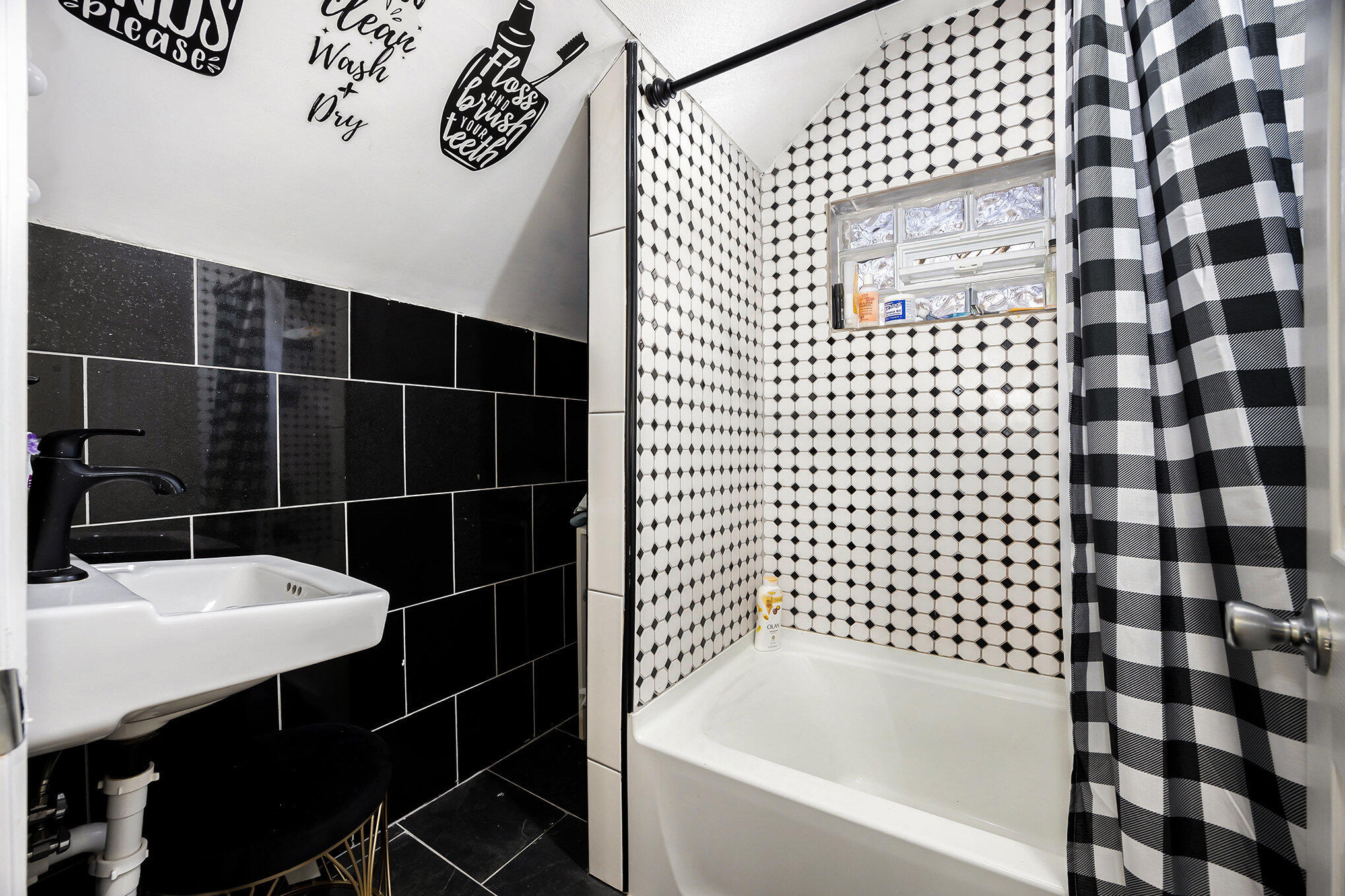 1217 Marshall Avenue SE