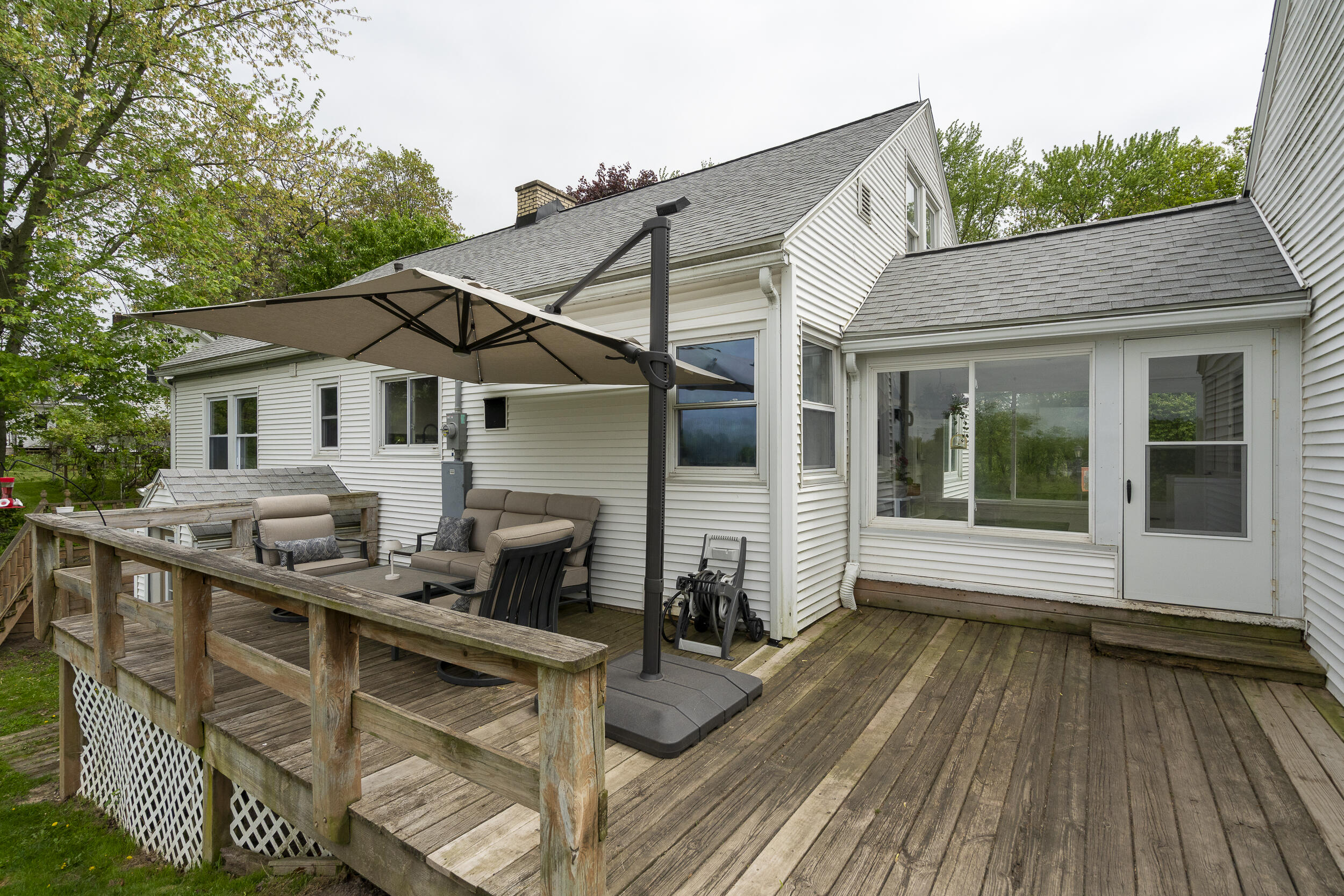 7645 11 Mile Road NE