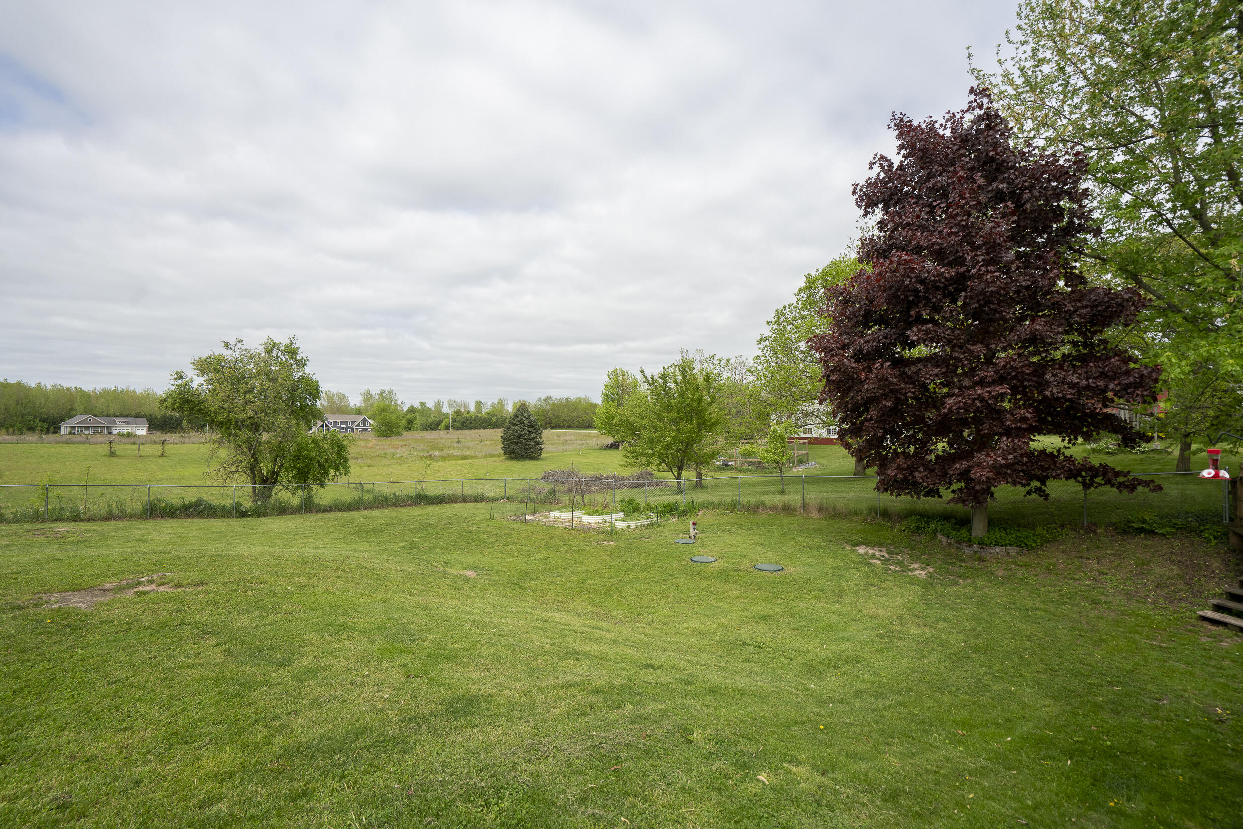 7645 11 Mile Road NE