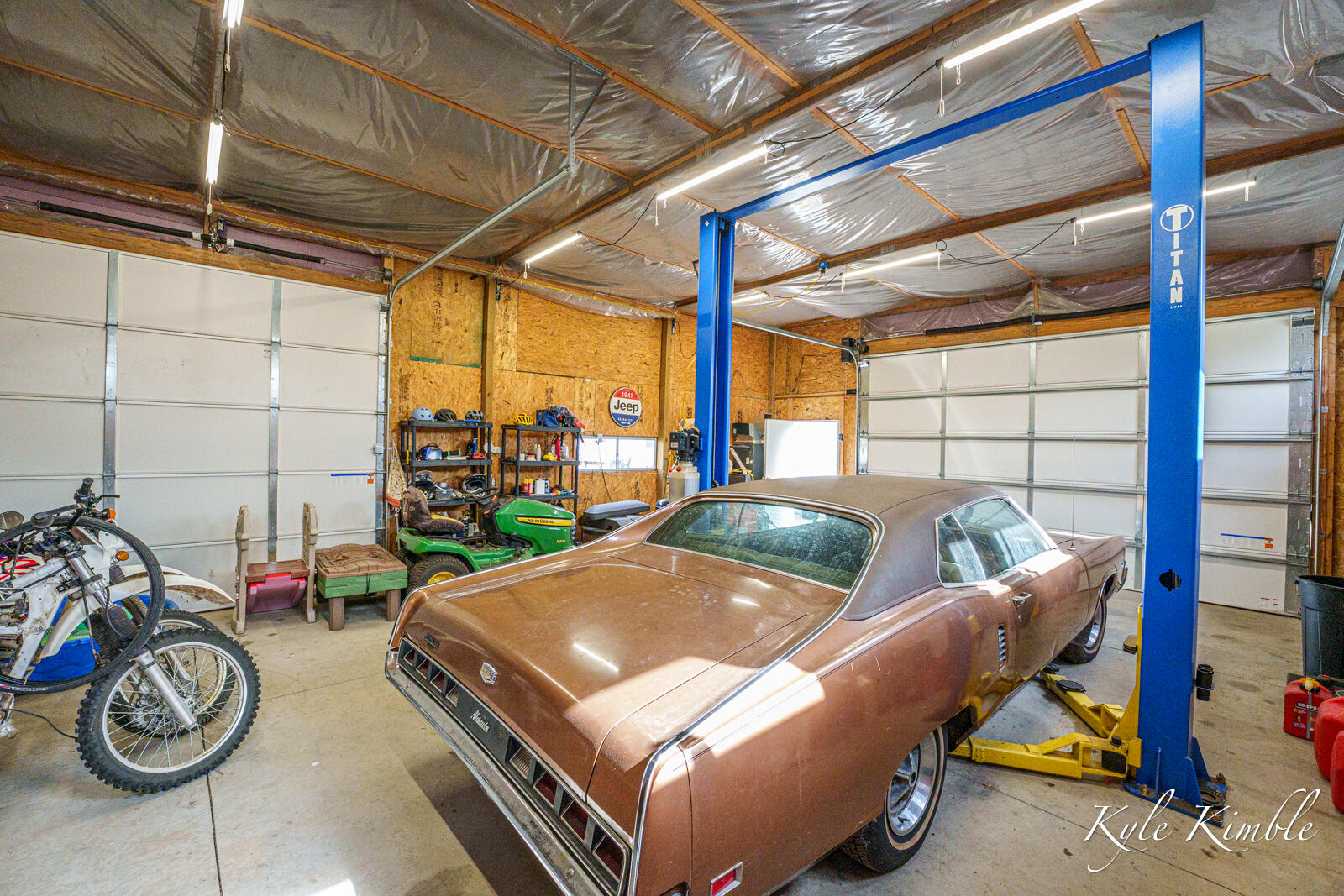 7645 11 Mile Road NE