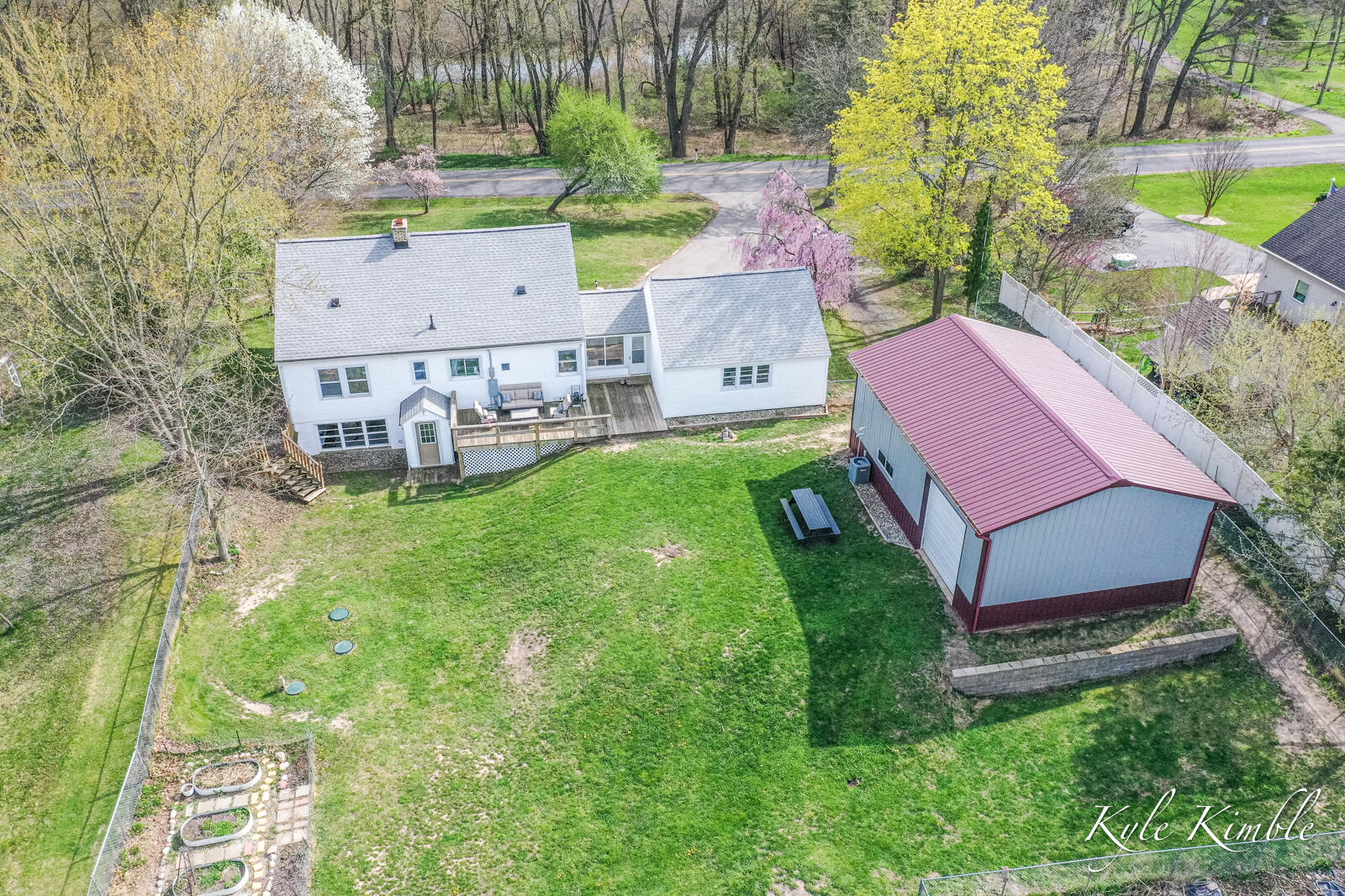 7645 11 Mile Road NE