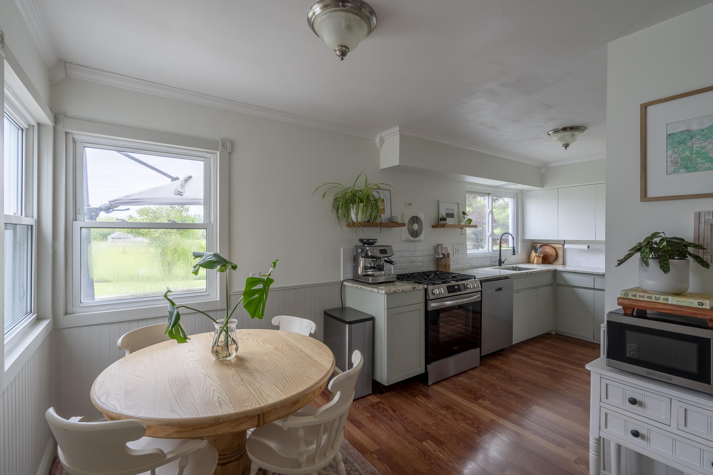 7645 11 Mile Road NE