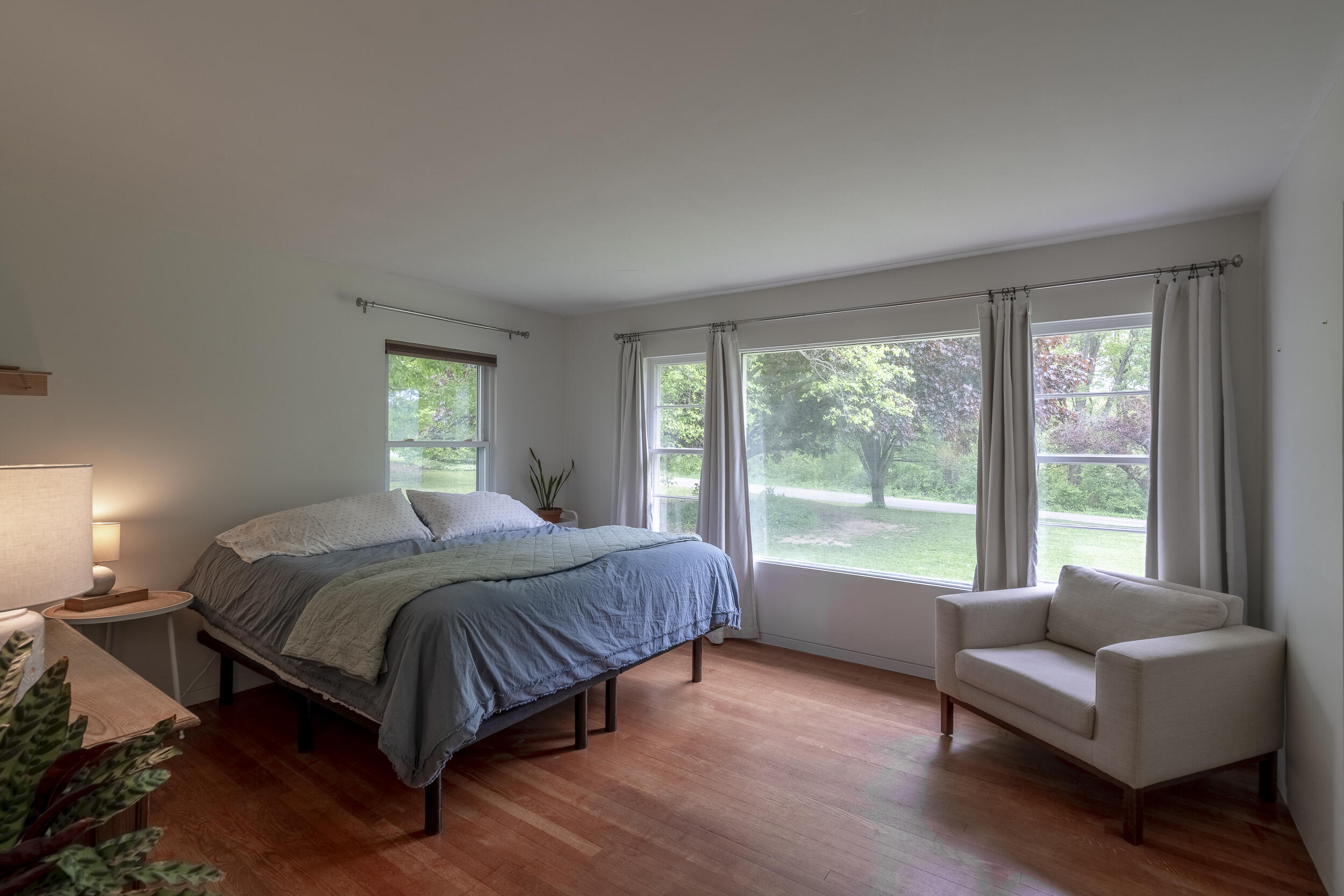 7645 11 Mile Road NE