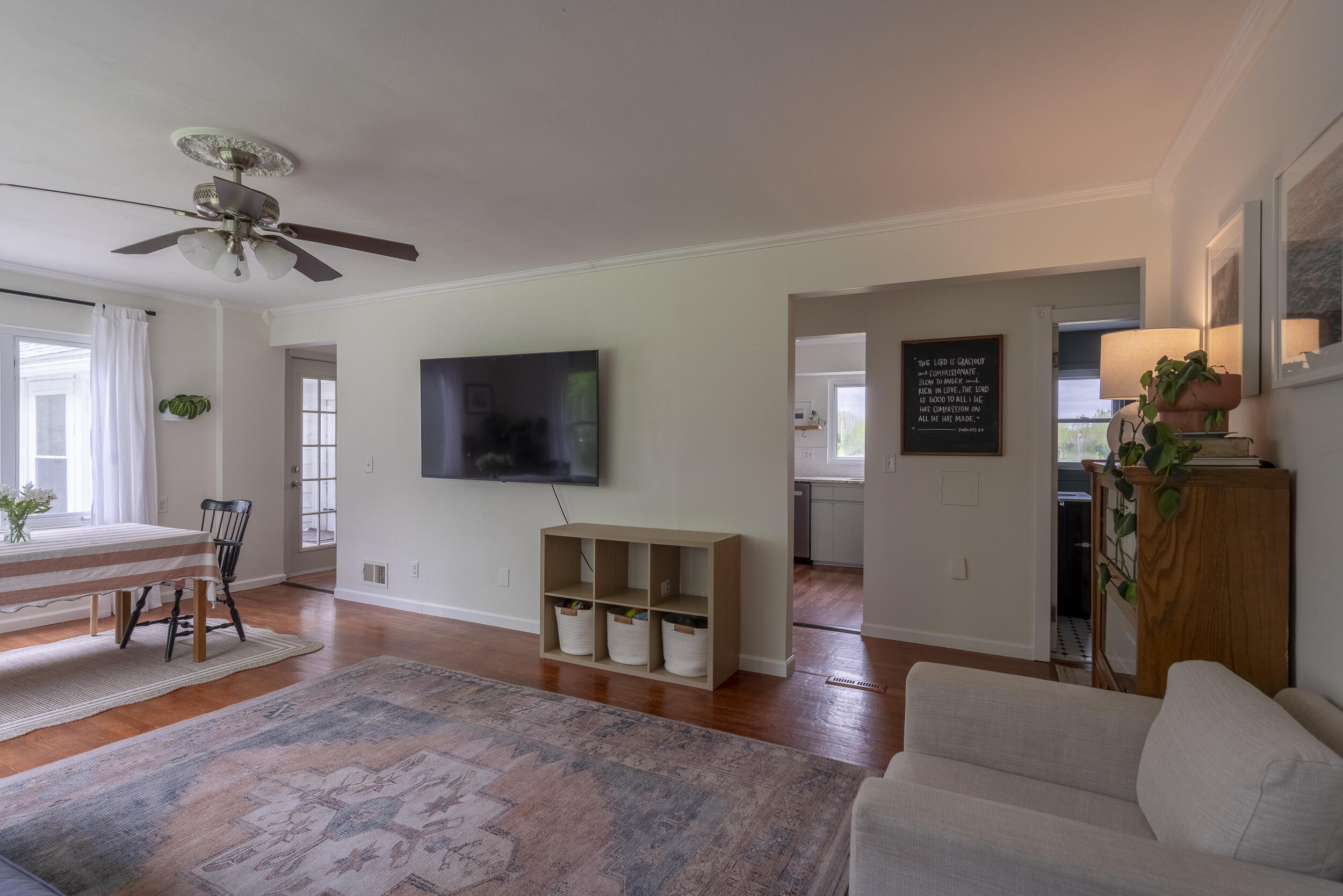 7645 11 Mile Road NE