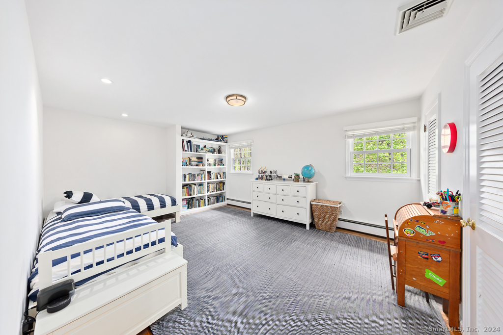 9 Big Pines Road