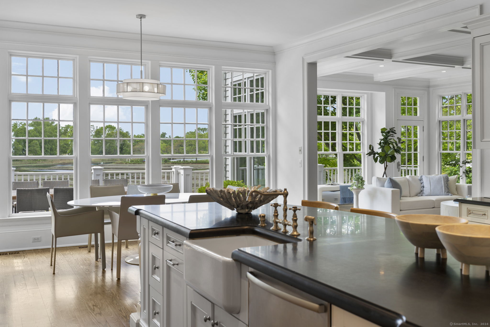 15 Beachside Common