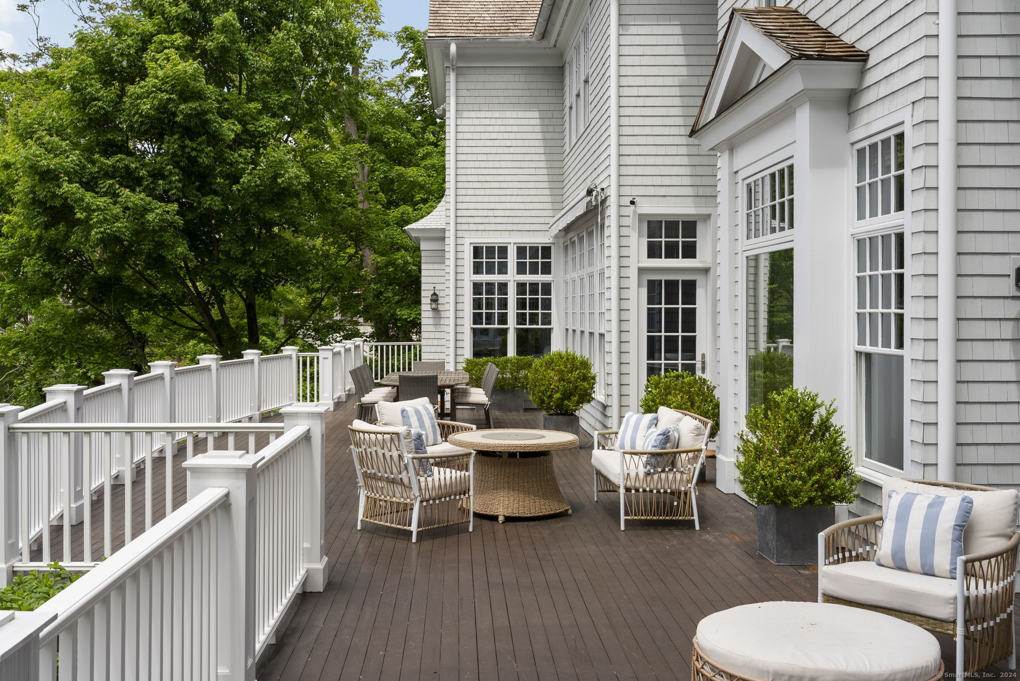 15 Beachside Common