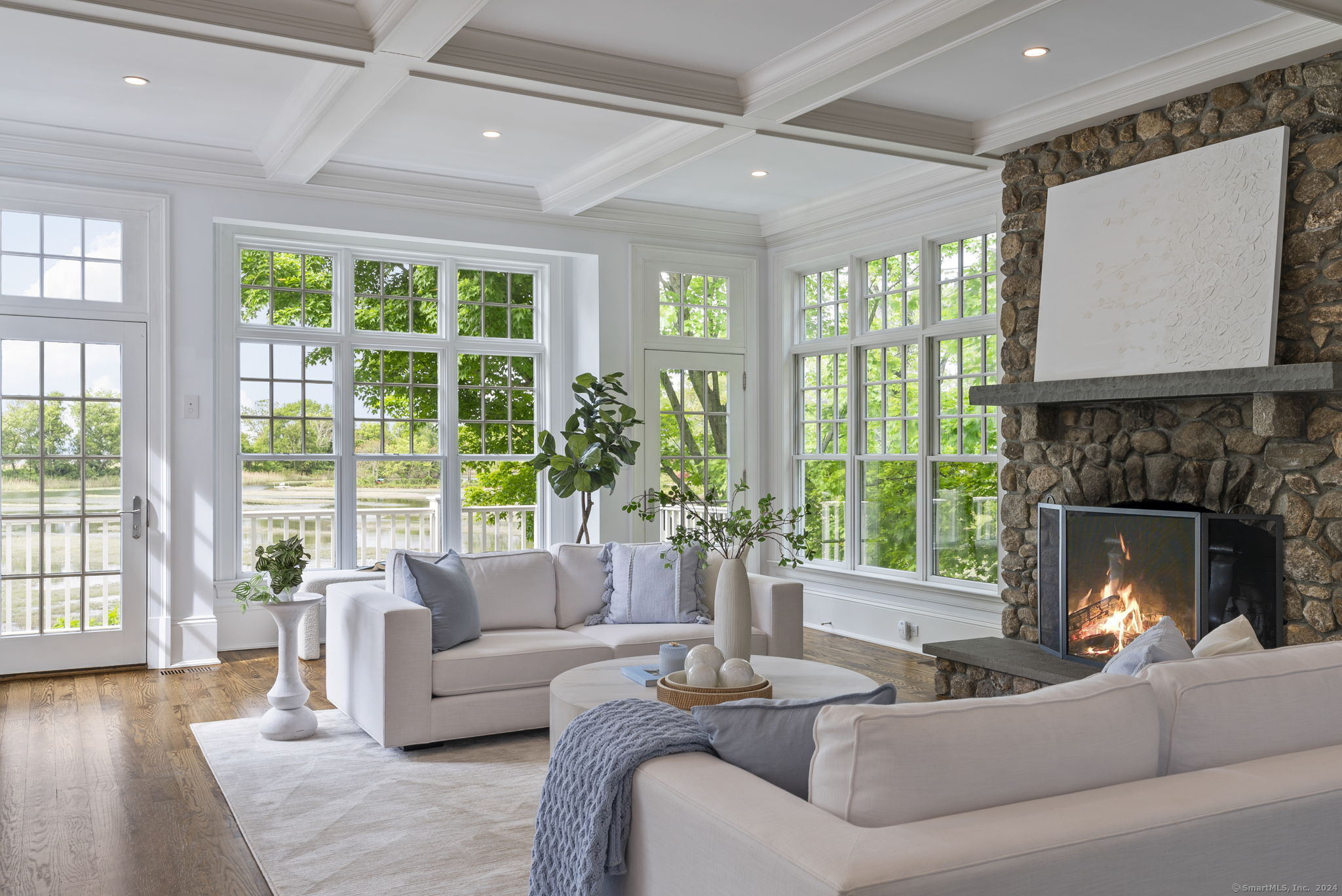 15 Beachside Common