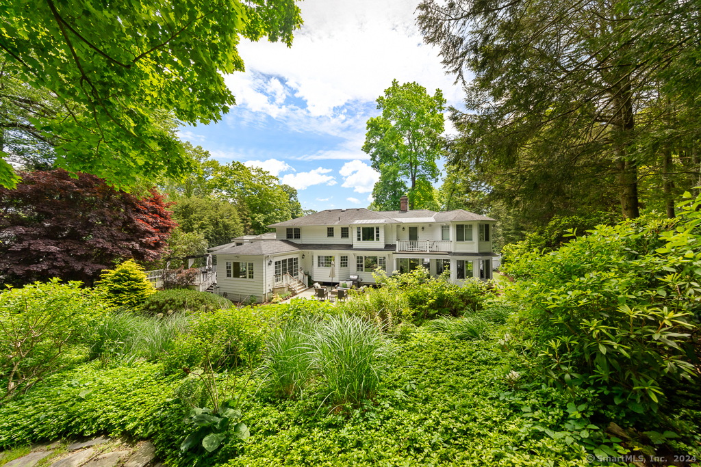 38 Pequot Trail