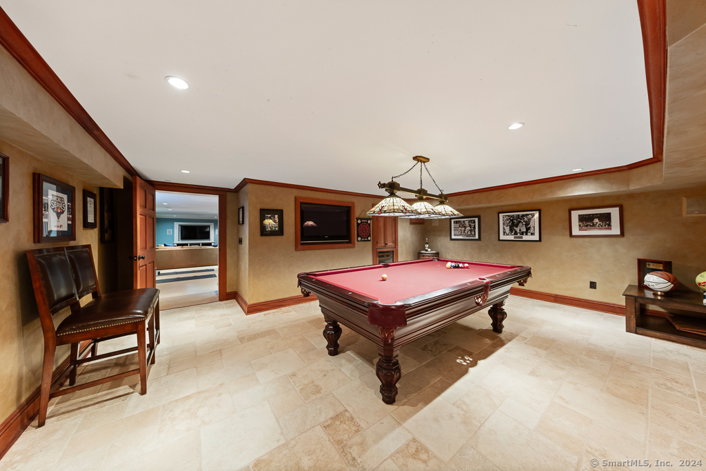 38 Pequot Trail