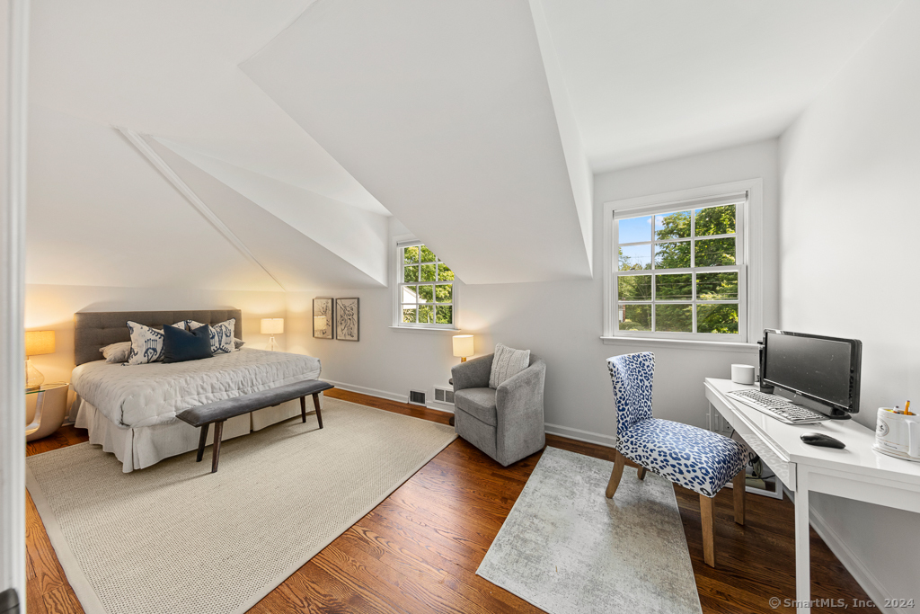 38 Pequot Trail