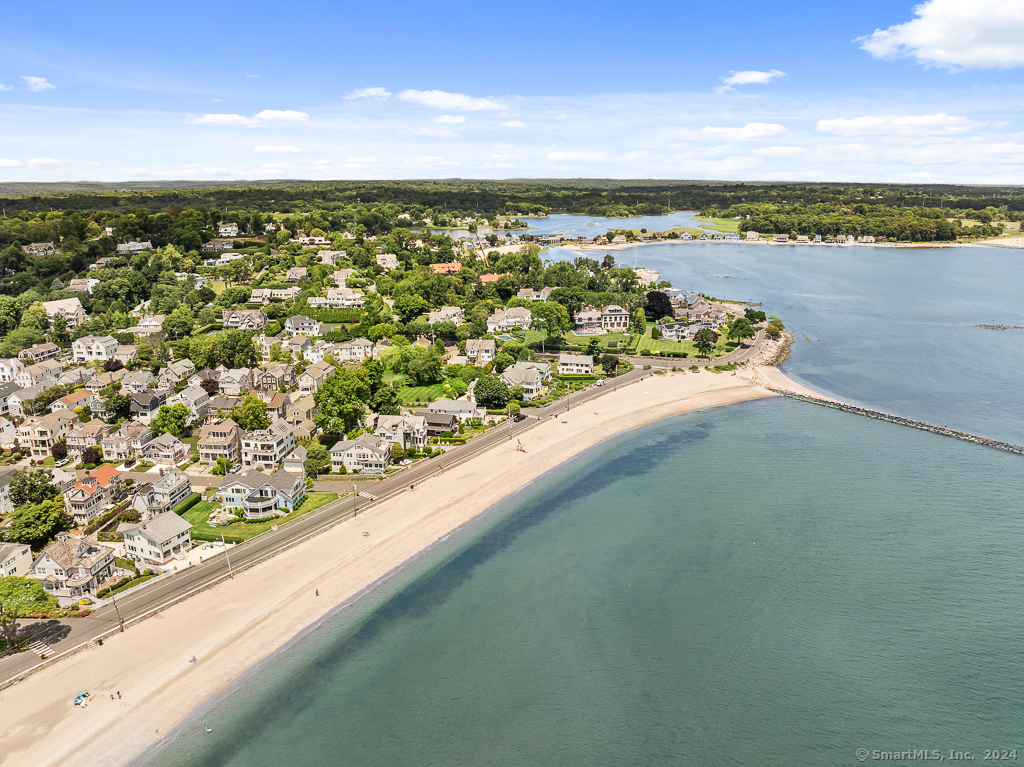 25 Soundview Drive