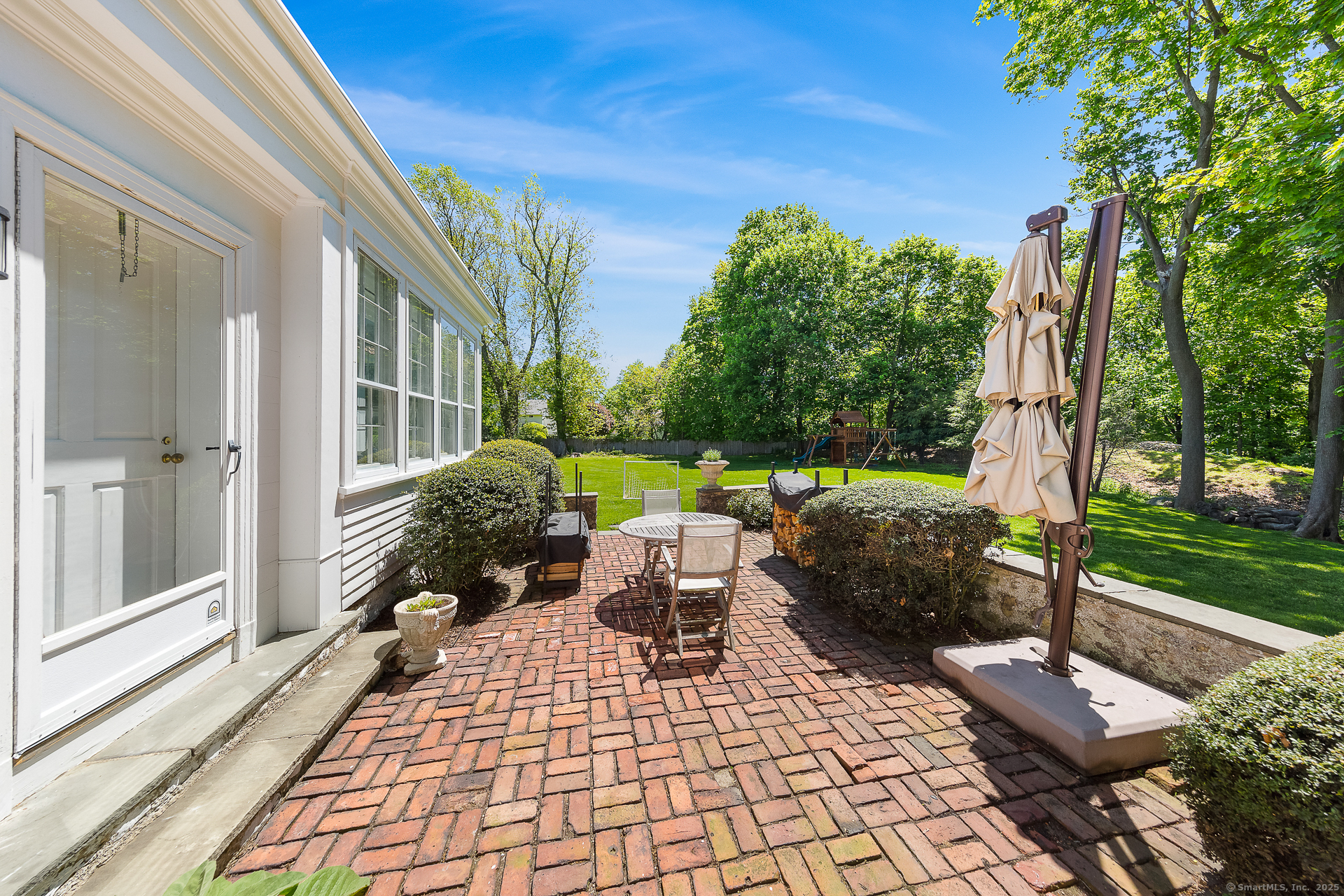 238 Greens Farms Road