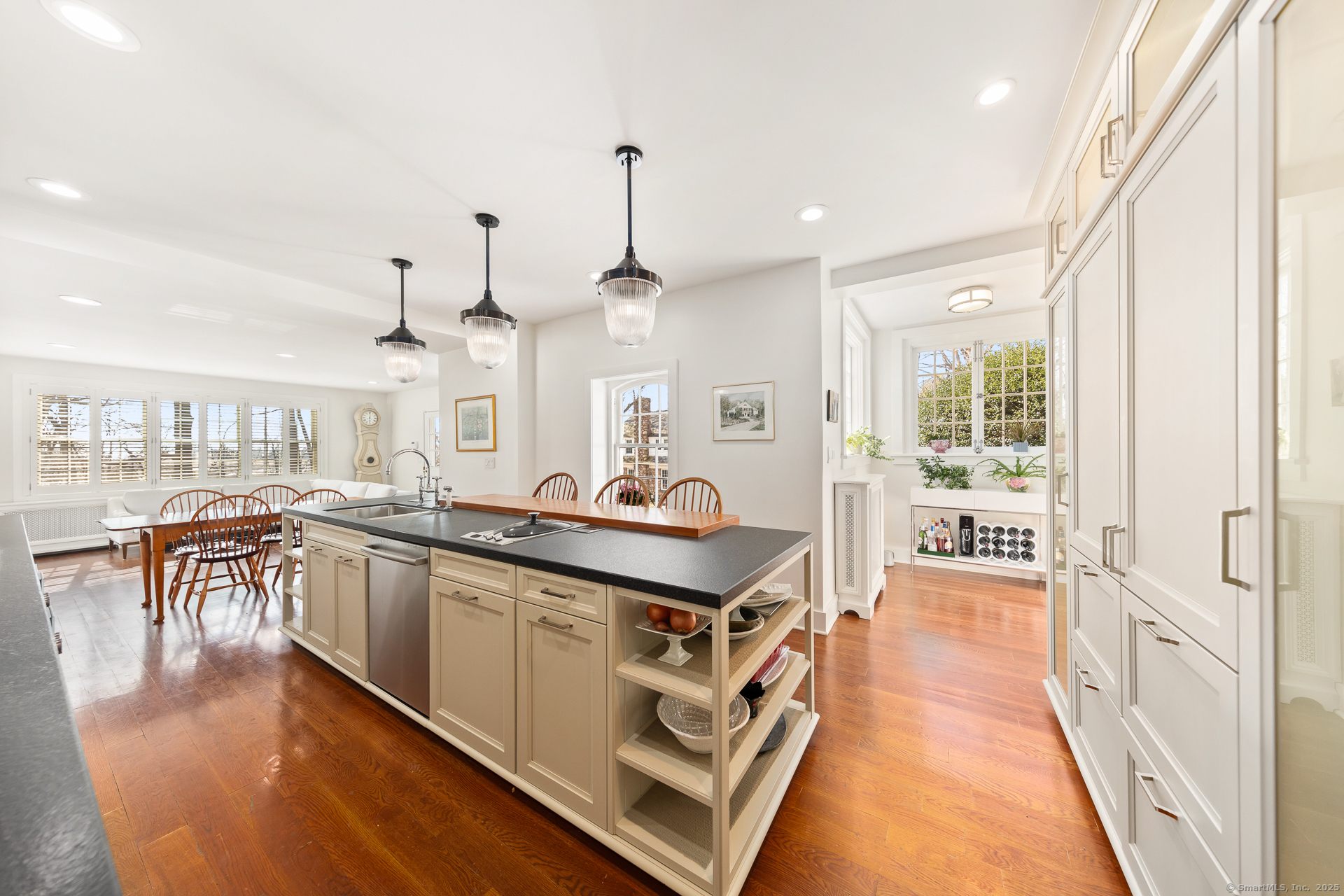 238 Greens Farms Road