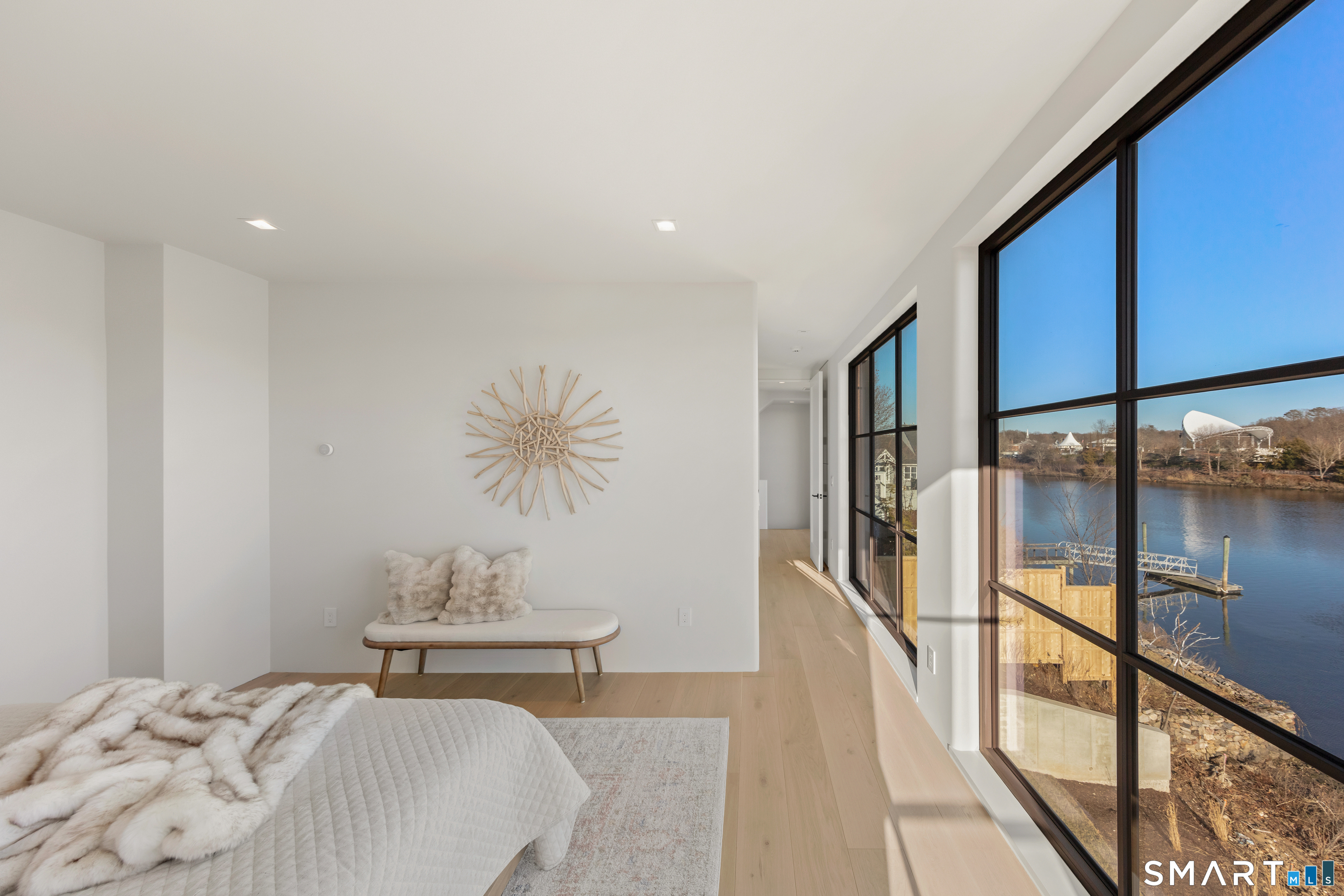 79 Riverside Avenue