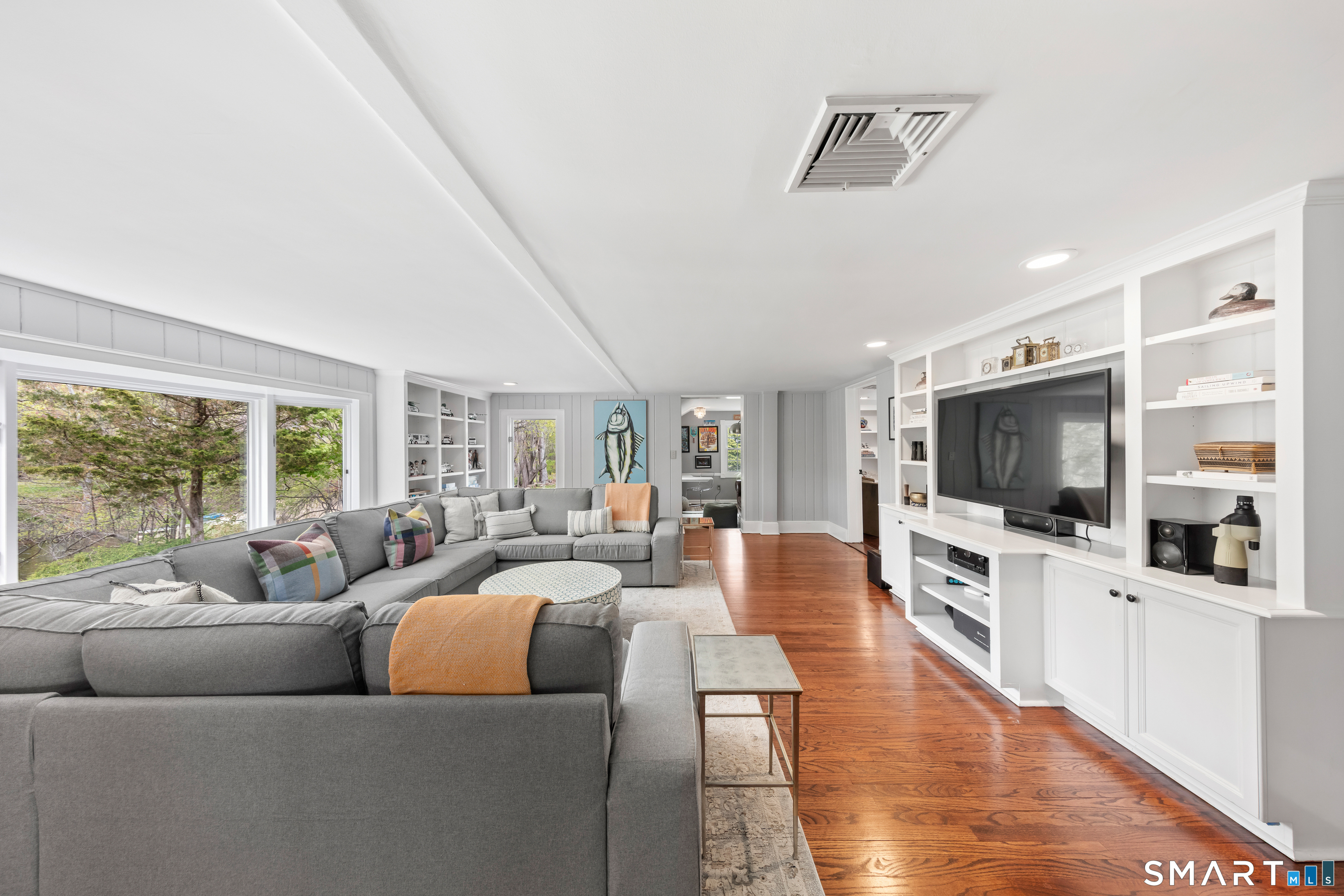 4 Wake Robin Road