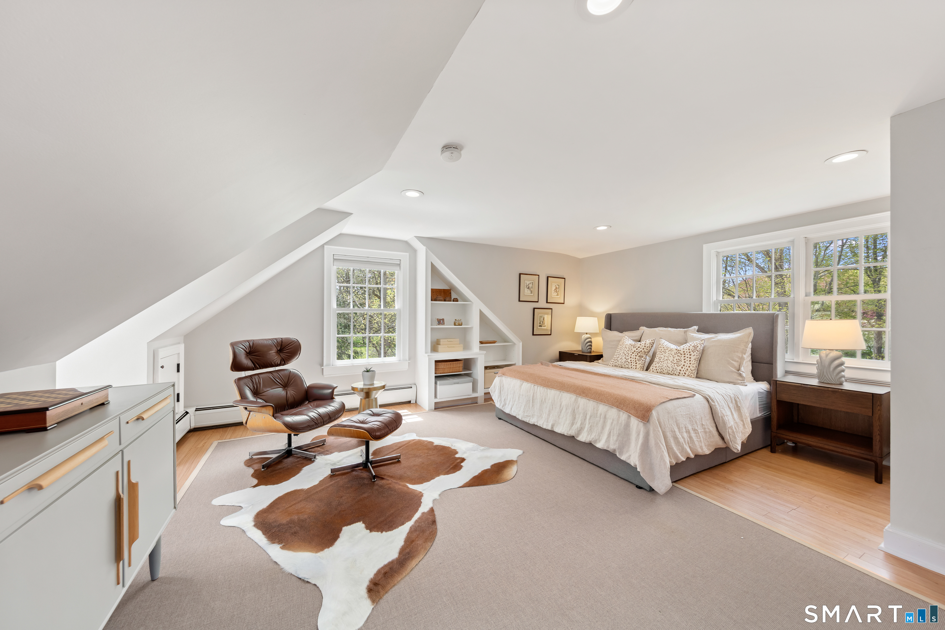 4 Wake Robin Road