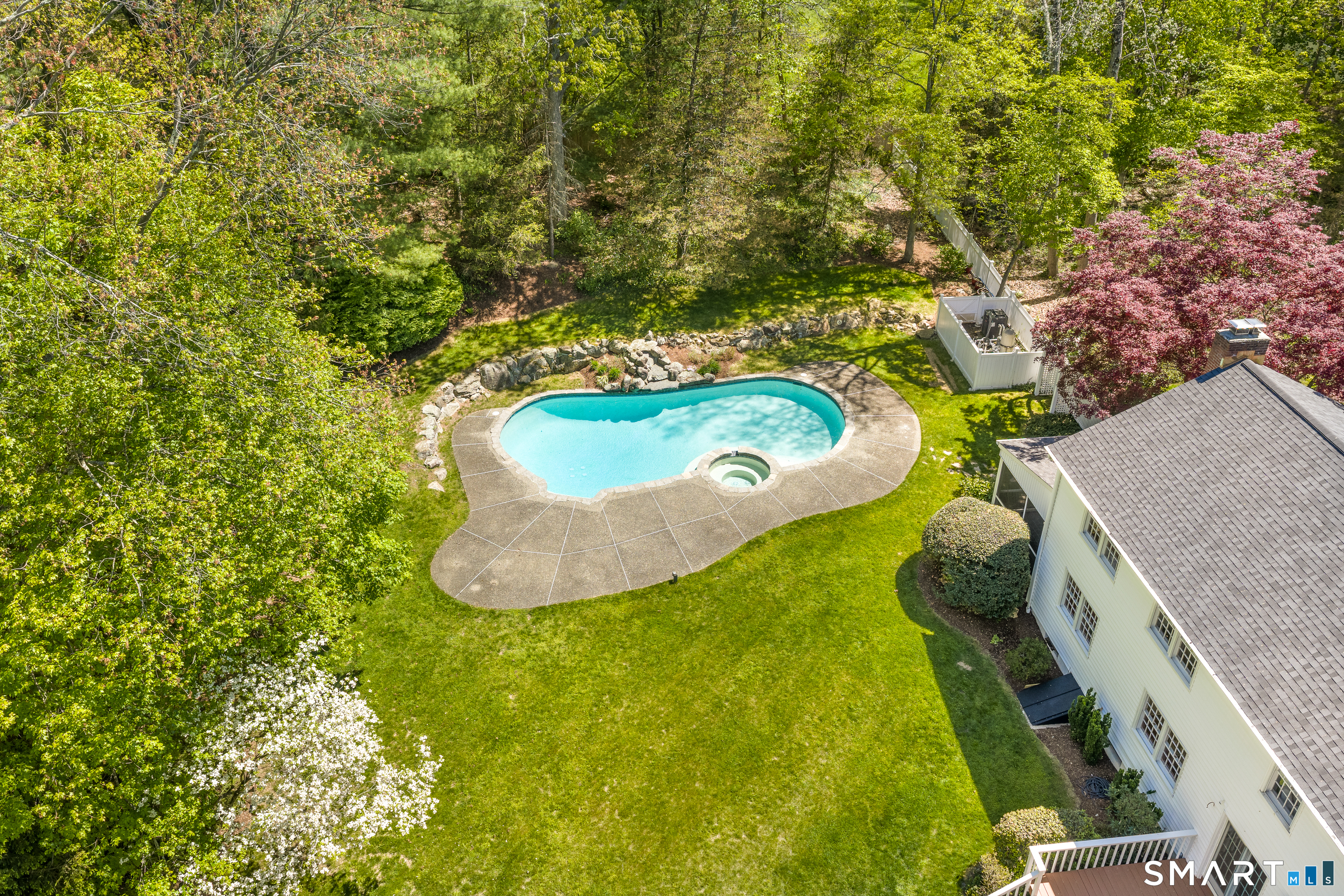 52 Meadow View Drive