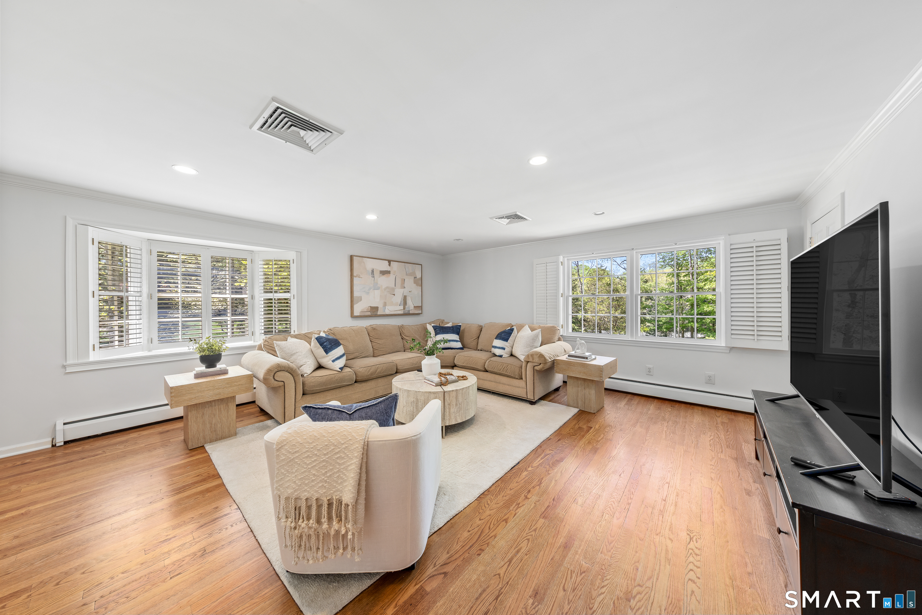 52 Meadow View Drive