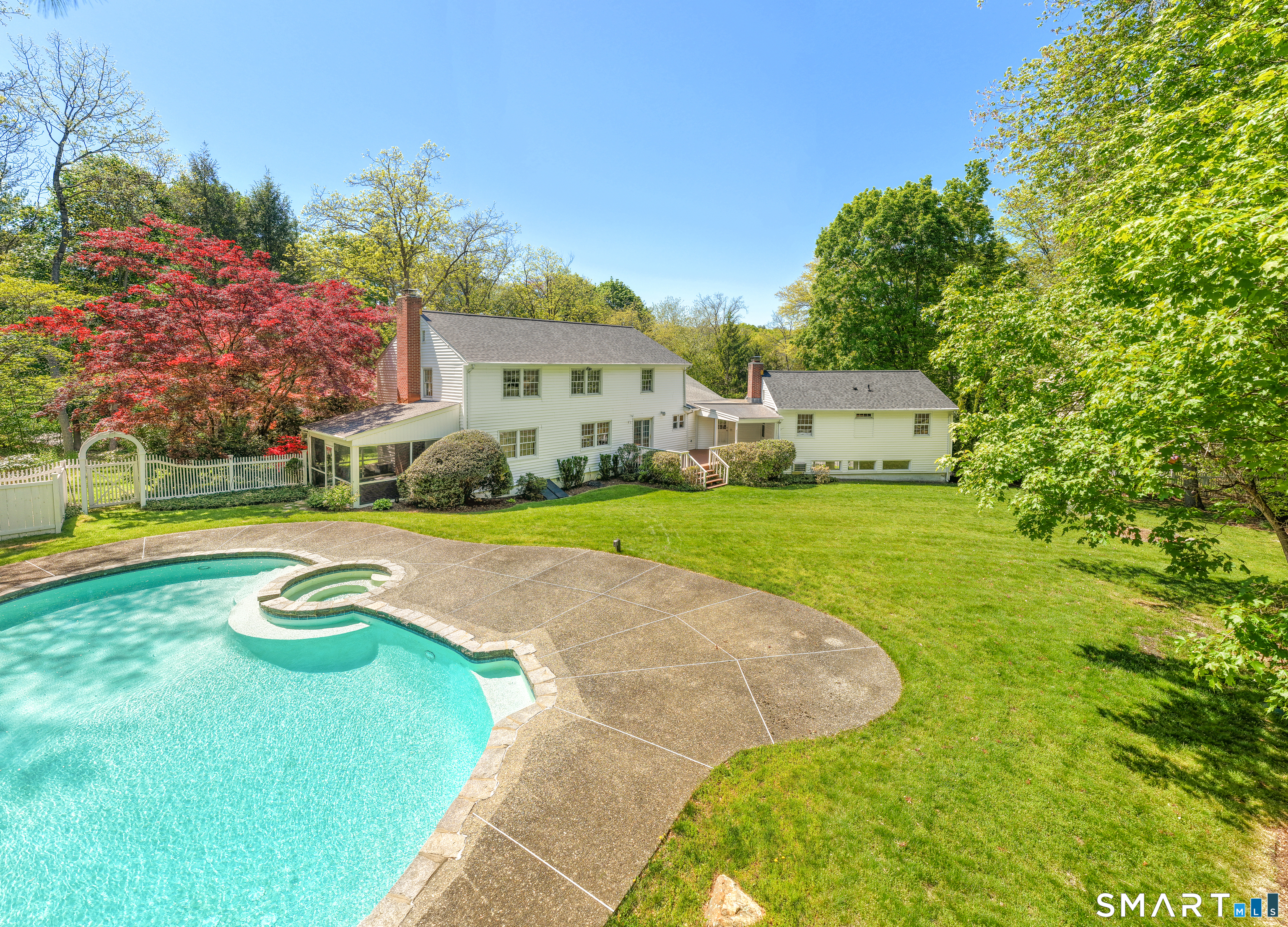 52 Meadow View Drive
