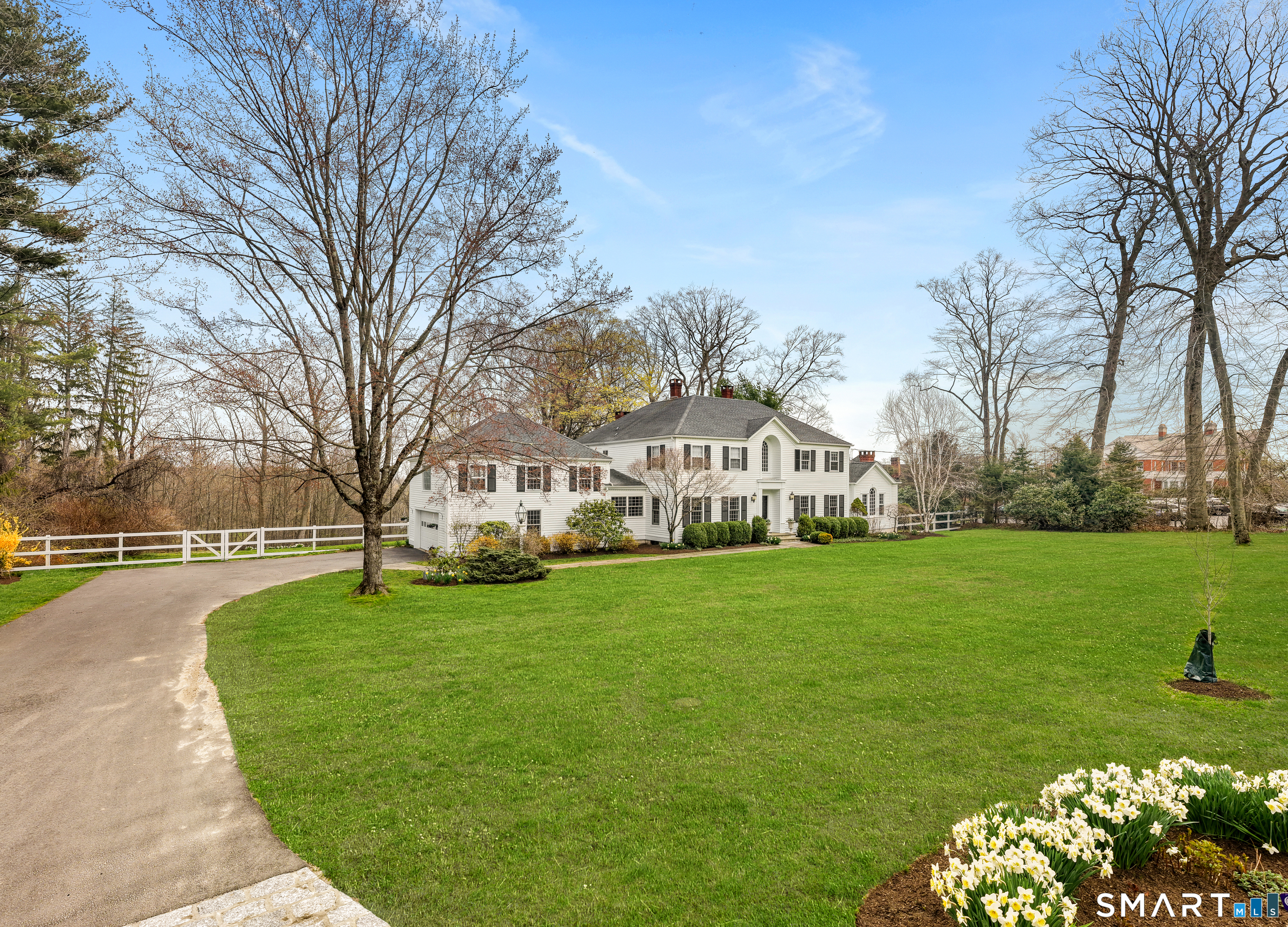 3050 Bronson Road