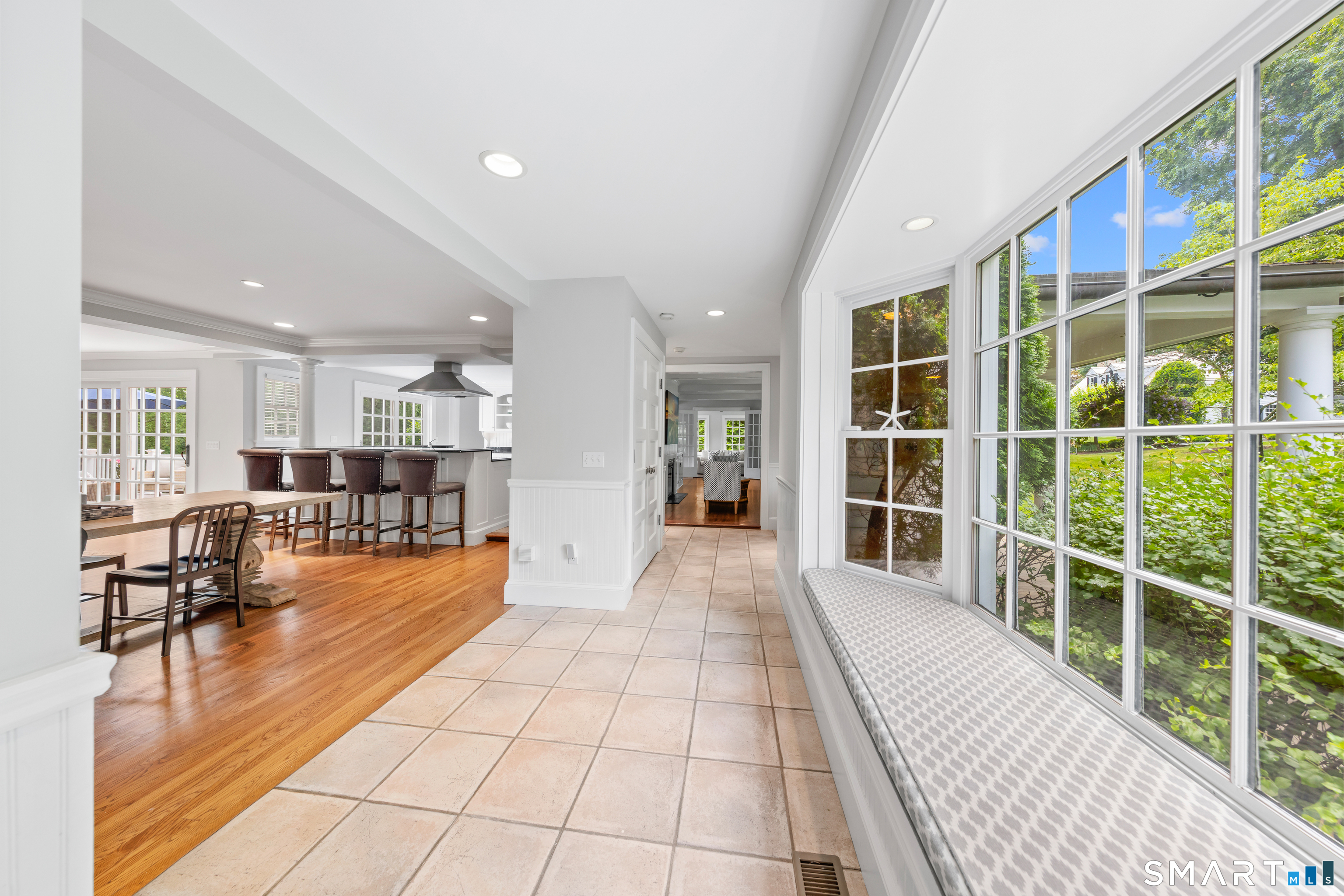 2444 Bronson Road