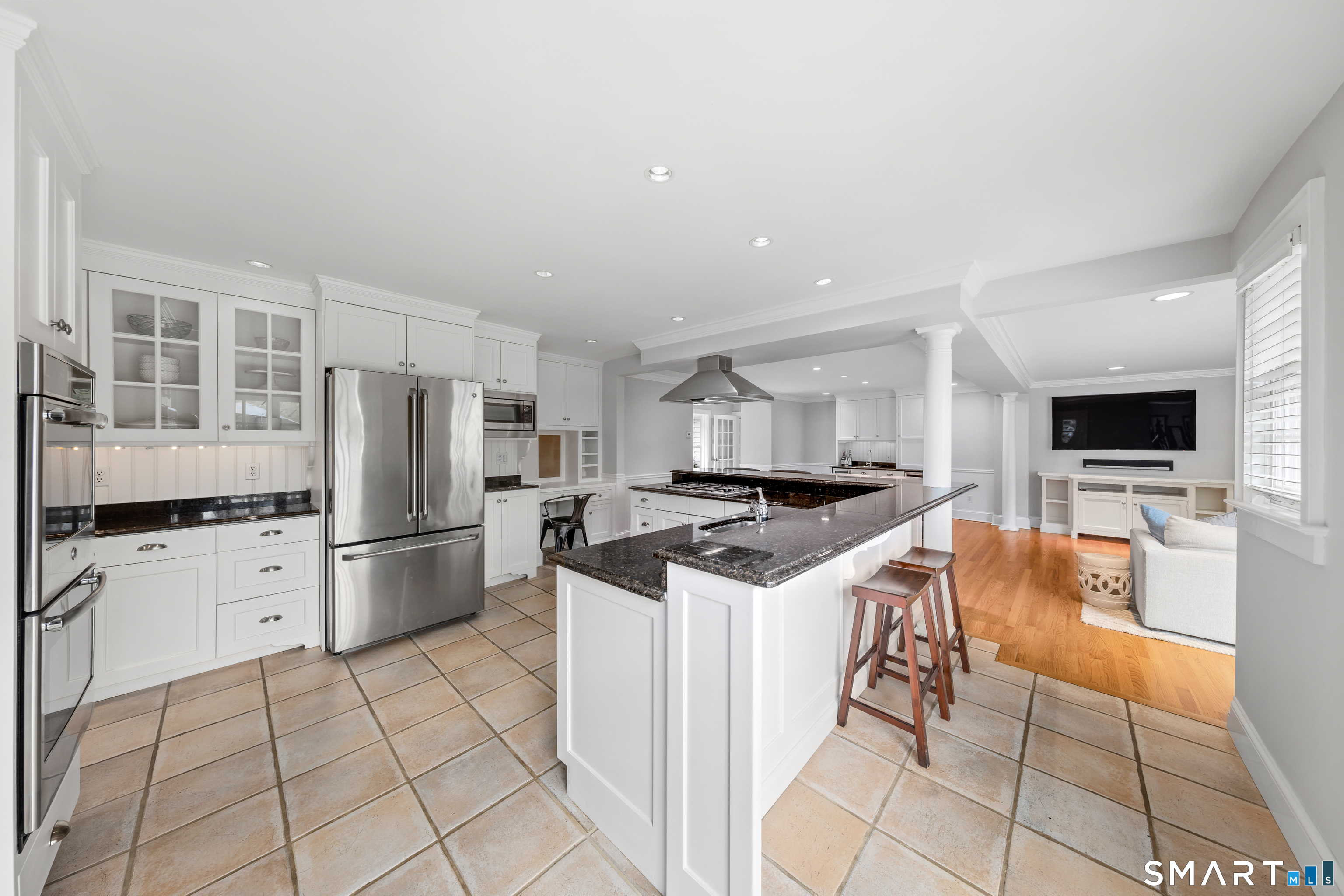 2444 Bronson Road