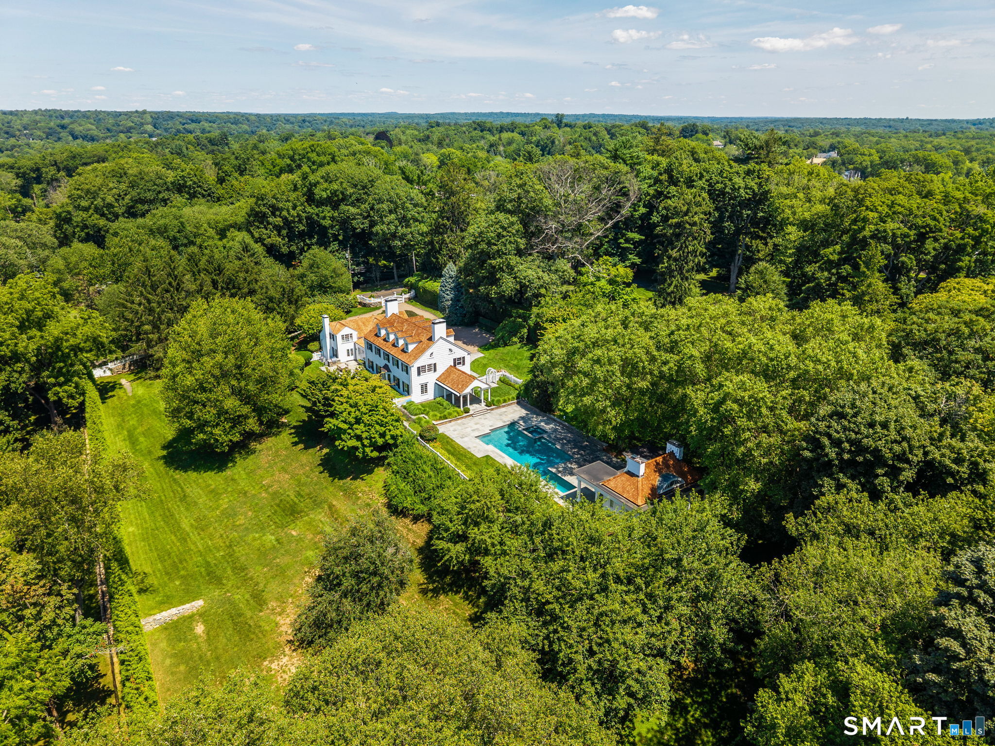 6 Clapboard Hill Road