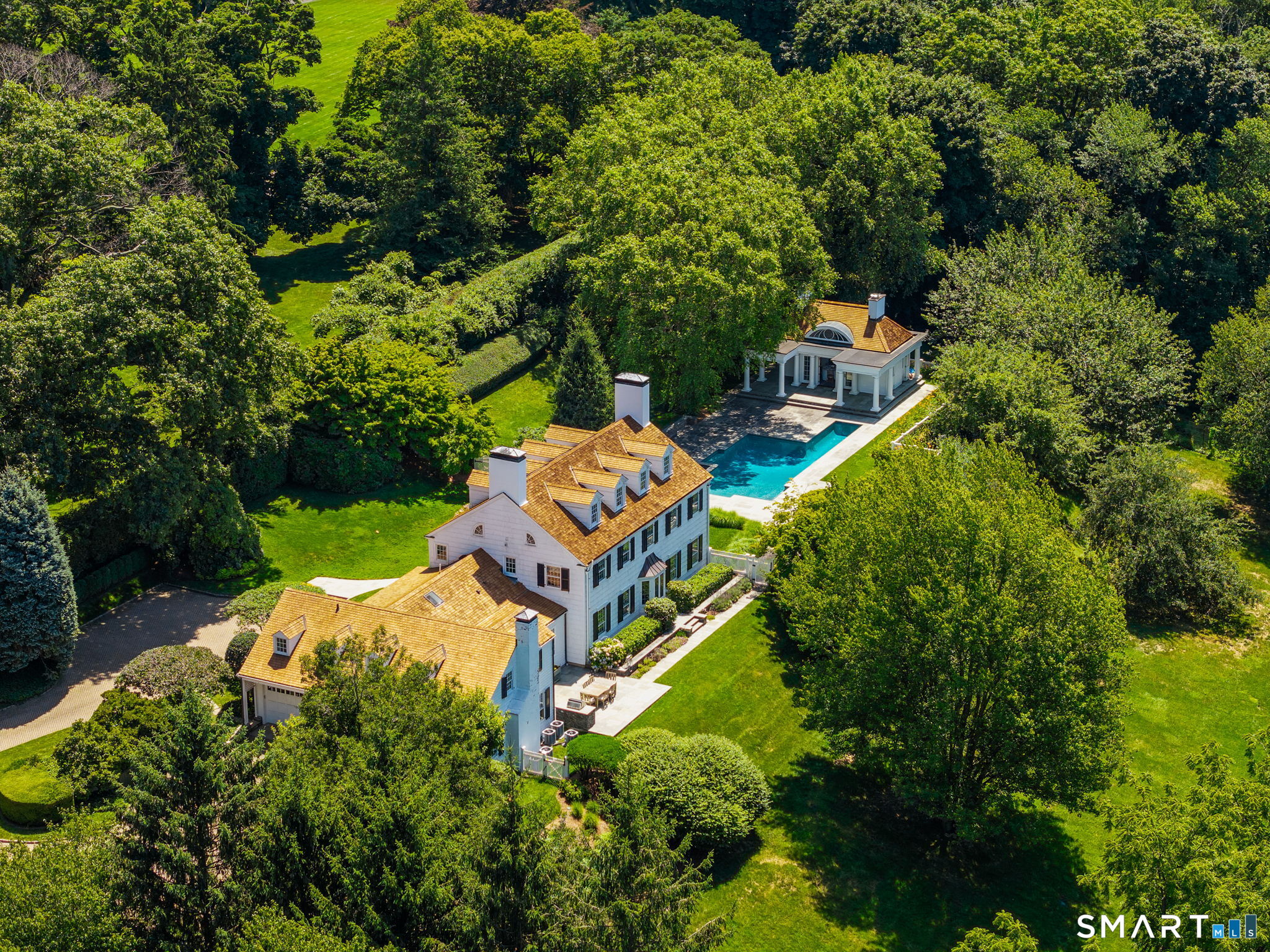6 Clapboard Hill Road