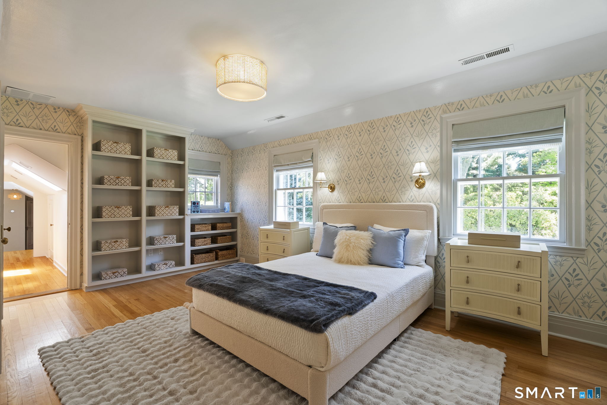 6 Clapboard Hill Road