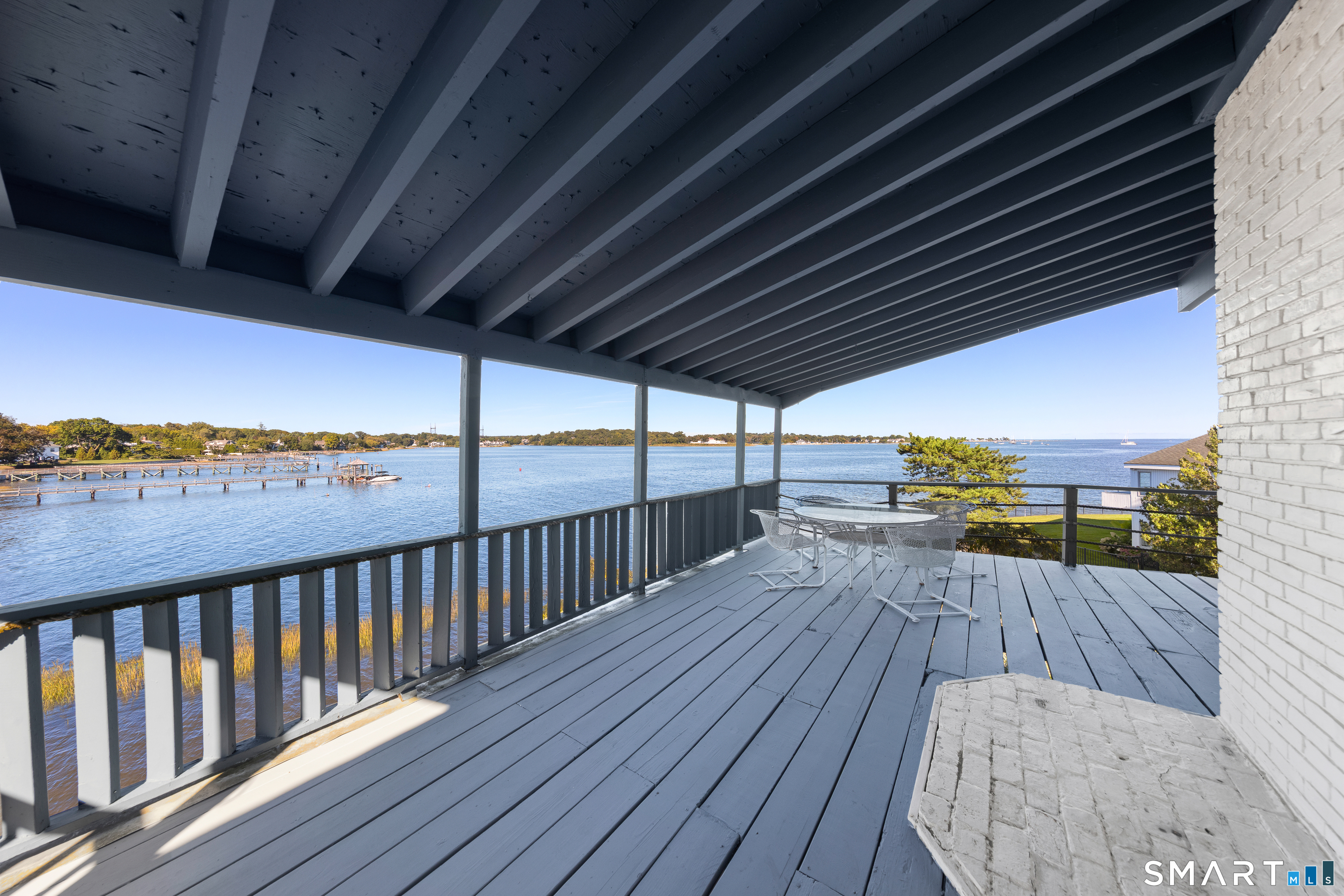 1 Driftwood Point Road