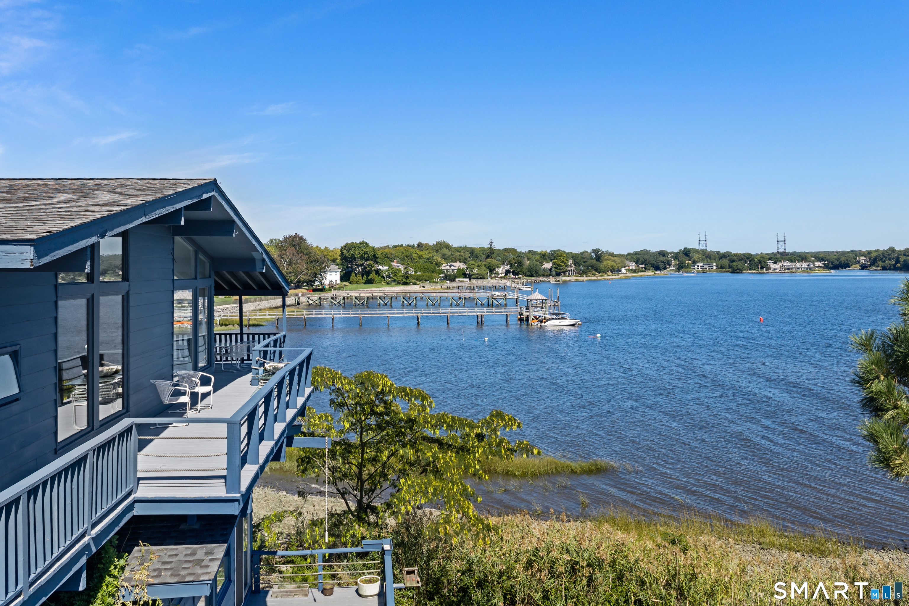1 Driftwood Point Road