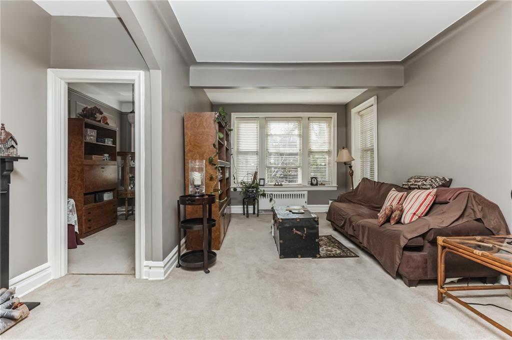 1561 East 31st Street