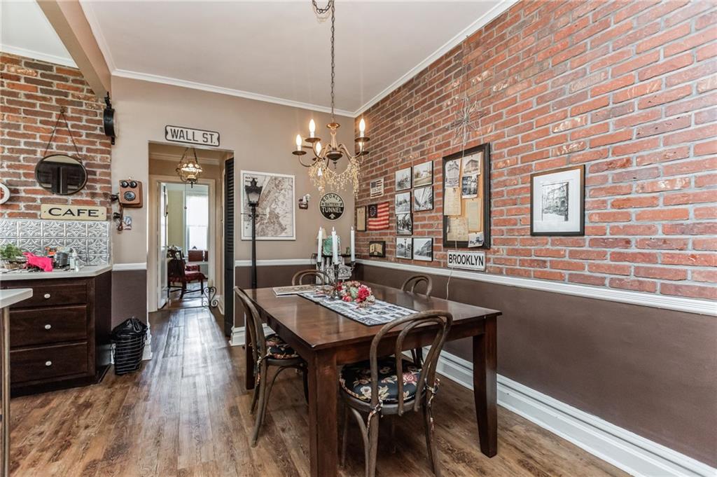 1561 East 31st Street