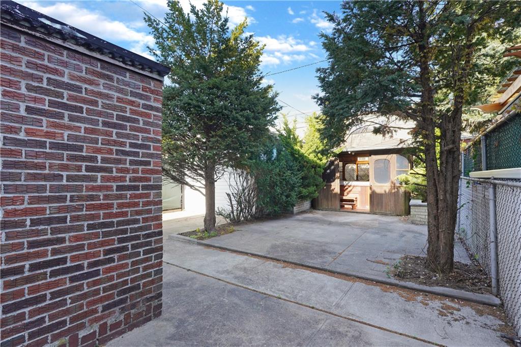 1753 West 11th Street