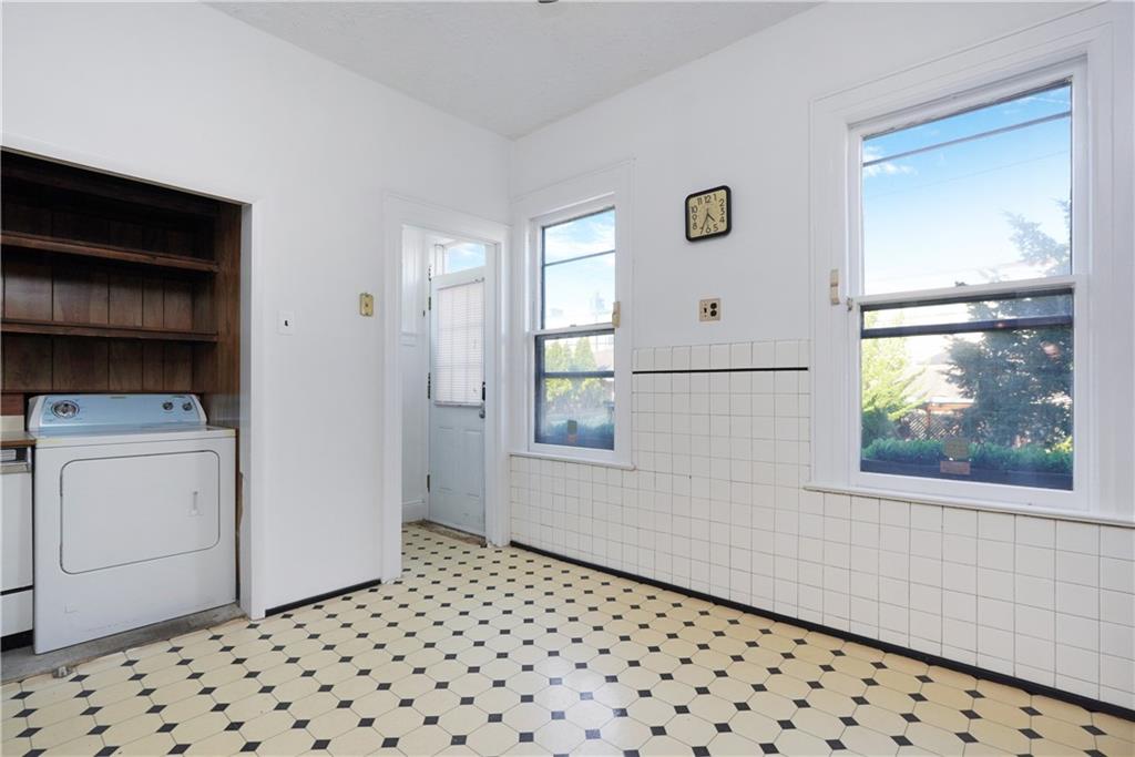 1753 West 11th Street