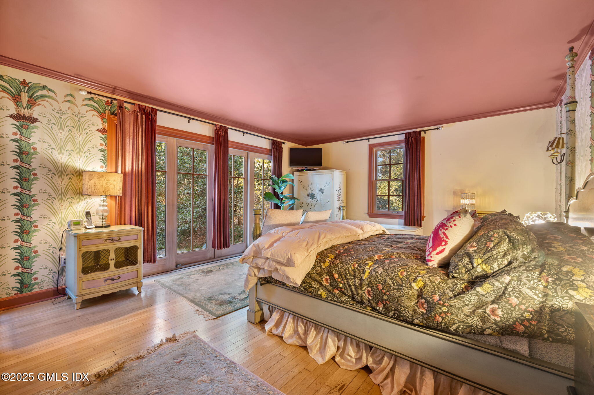 362 Hollow Tree Ridge Road