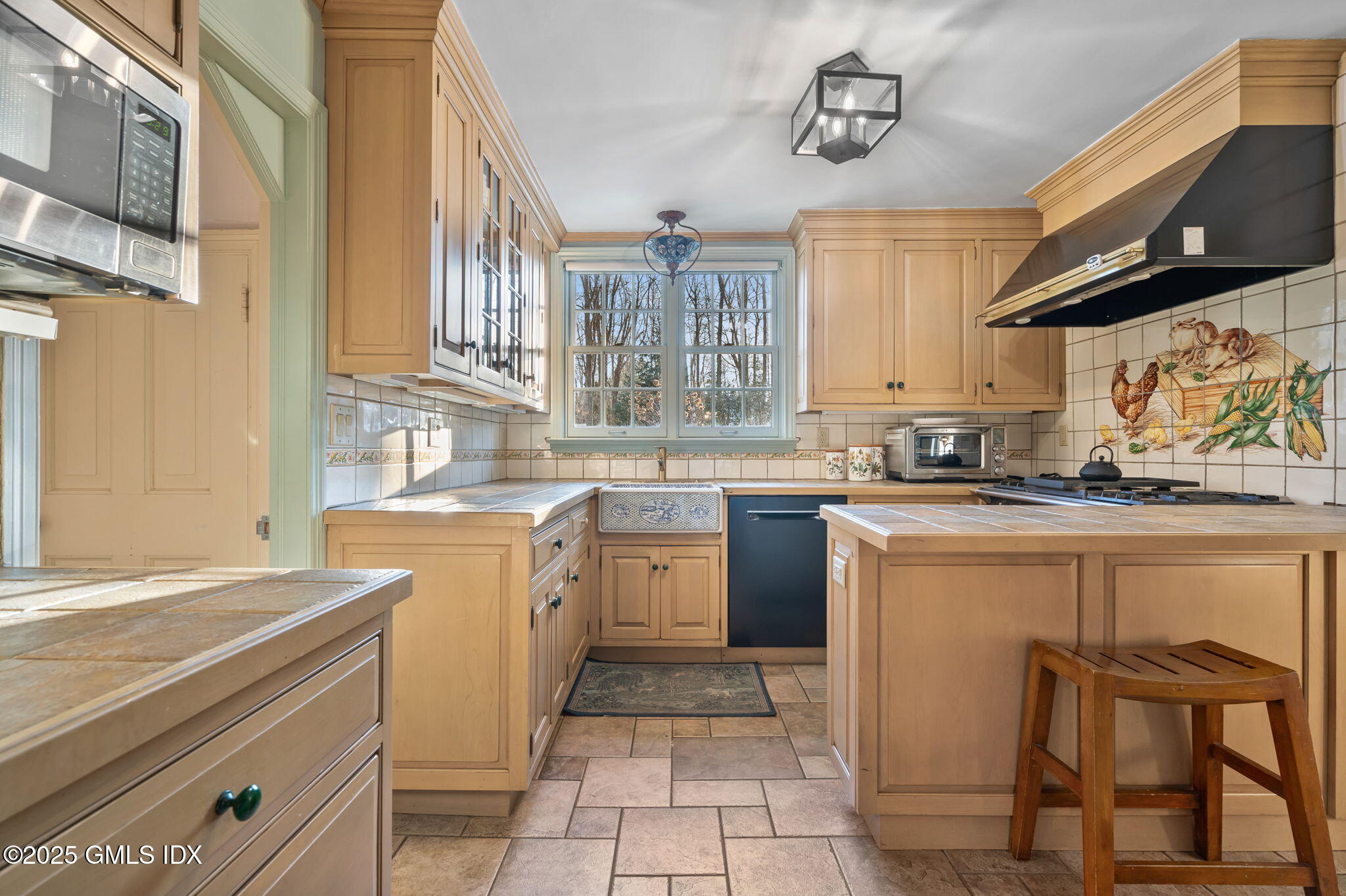 362 Hollow Tree Ridge Road