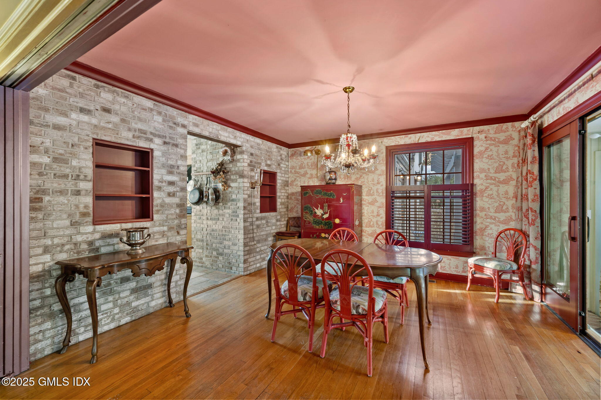 362 Hollow Tree Ridge Road