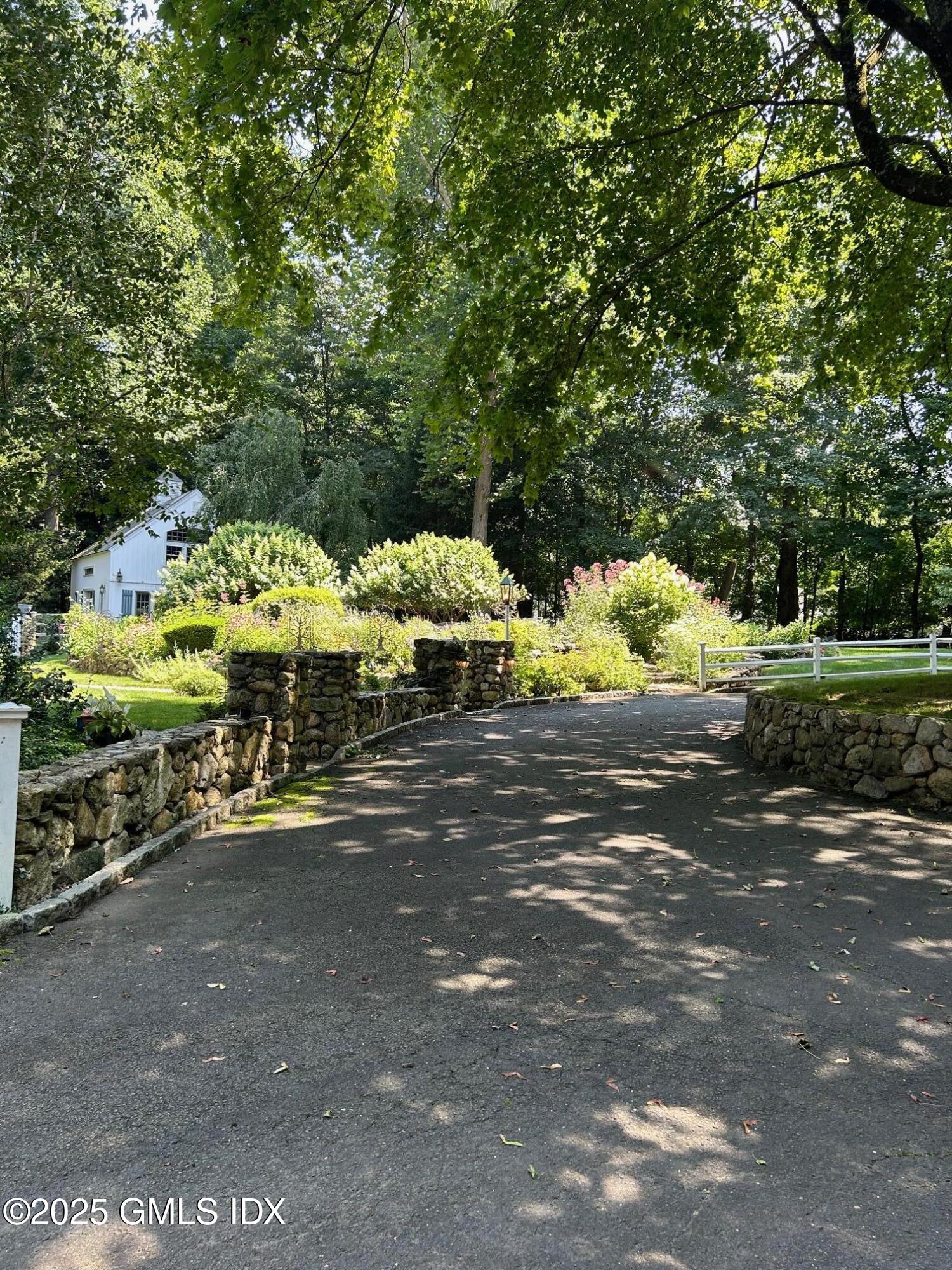 362 Hollow Tree Ridge Road