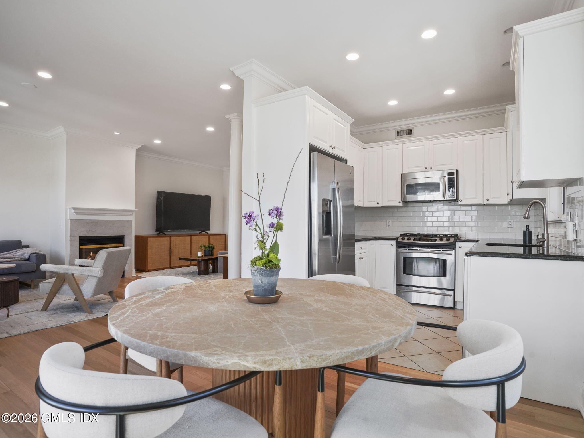 147 Holly Hill Lane 10