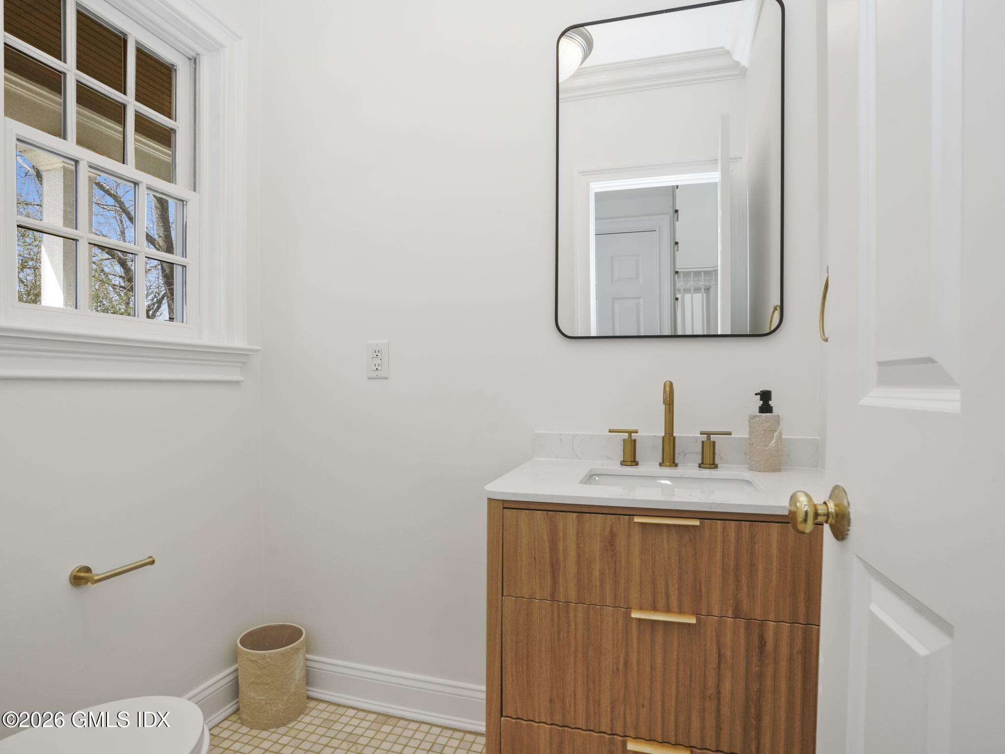 147 Holly Hill Lane 10