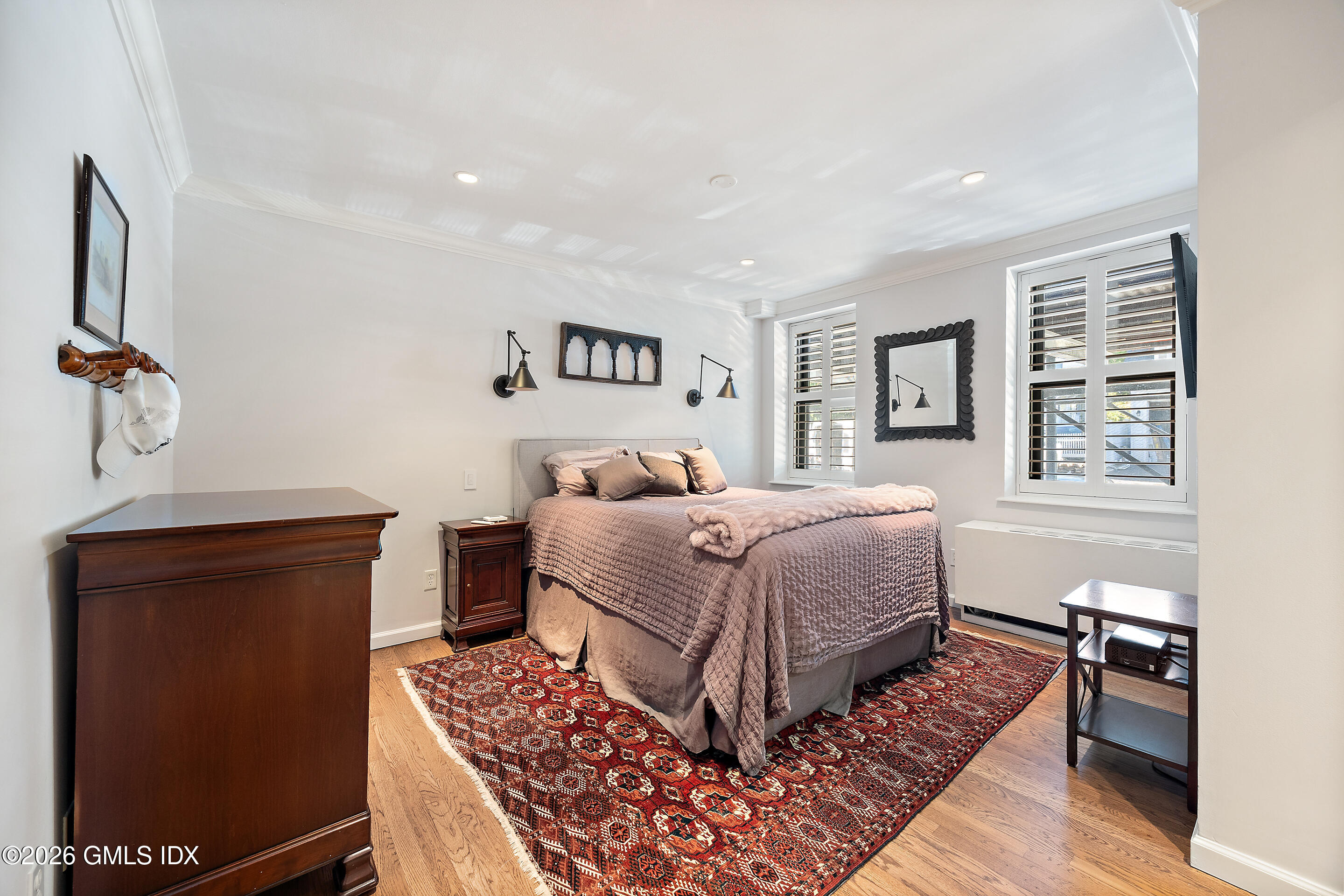 15 Lafayette Court APT 1F
