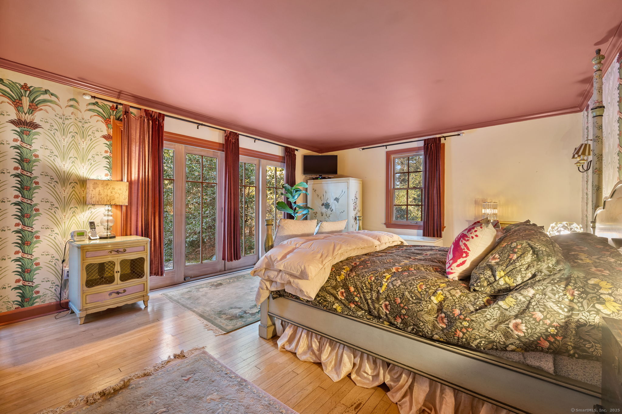 362 Hollow Tree Ridge Road