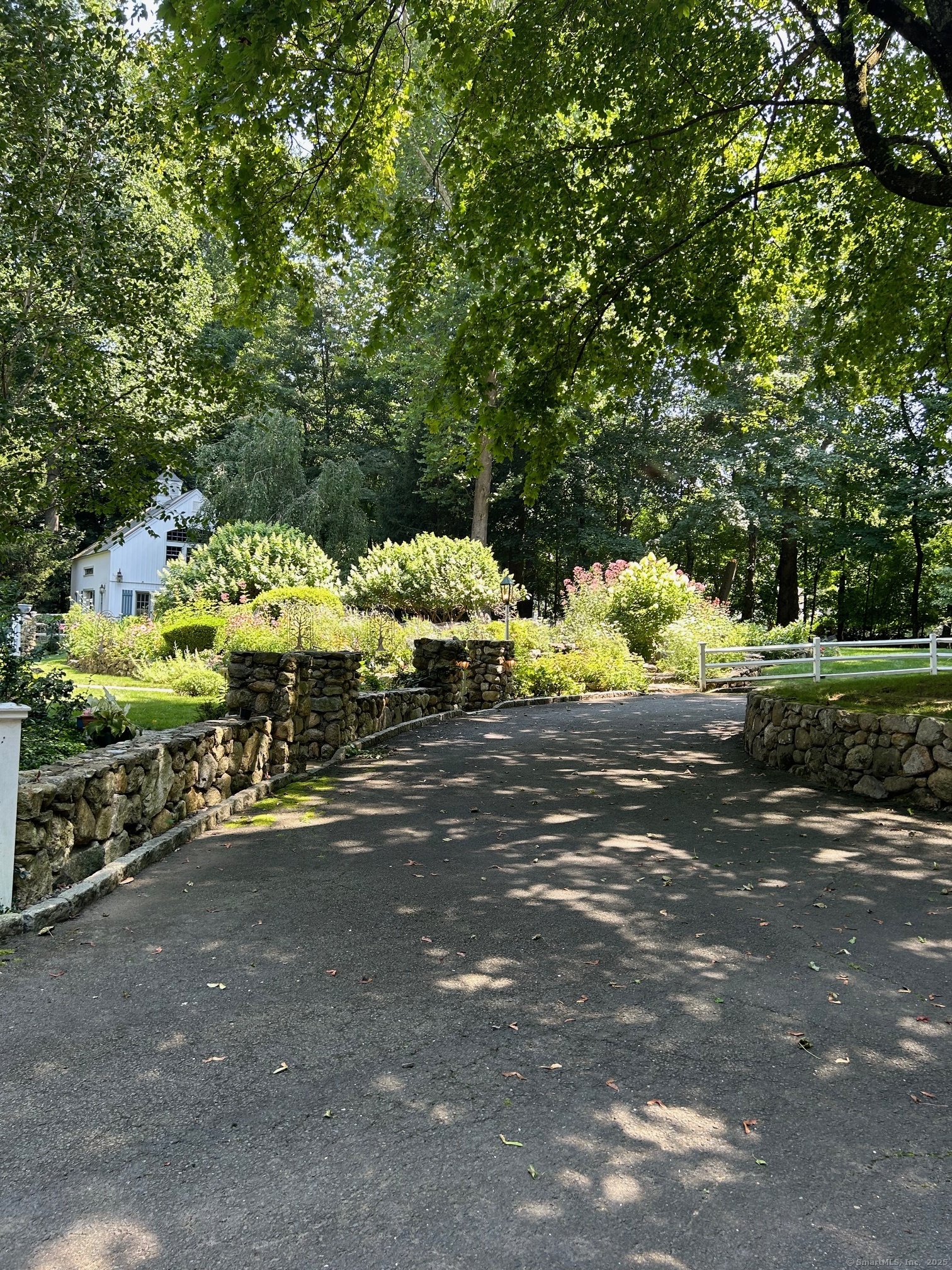 362 Hollow Tree Ridge Road