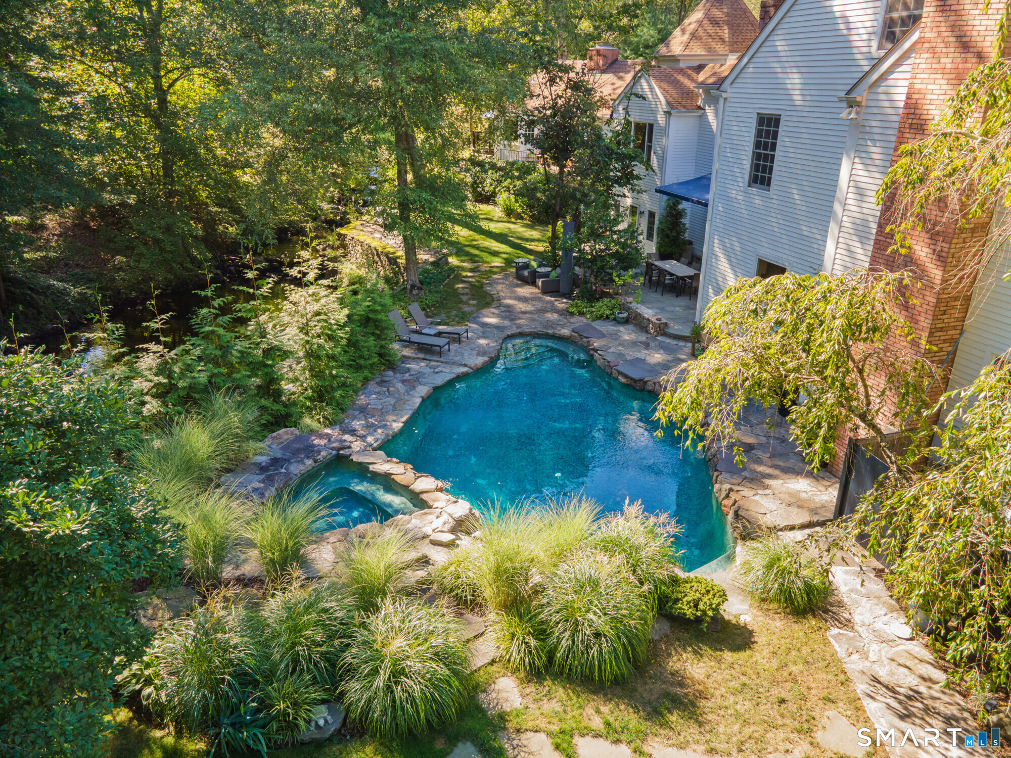 98 Indian Waters Drive