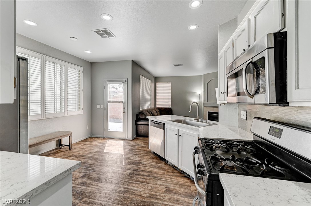917 Oak Island Drive