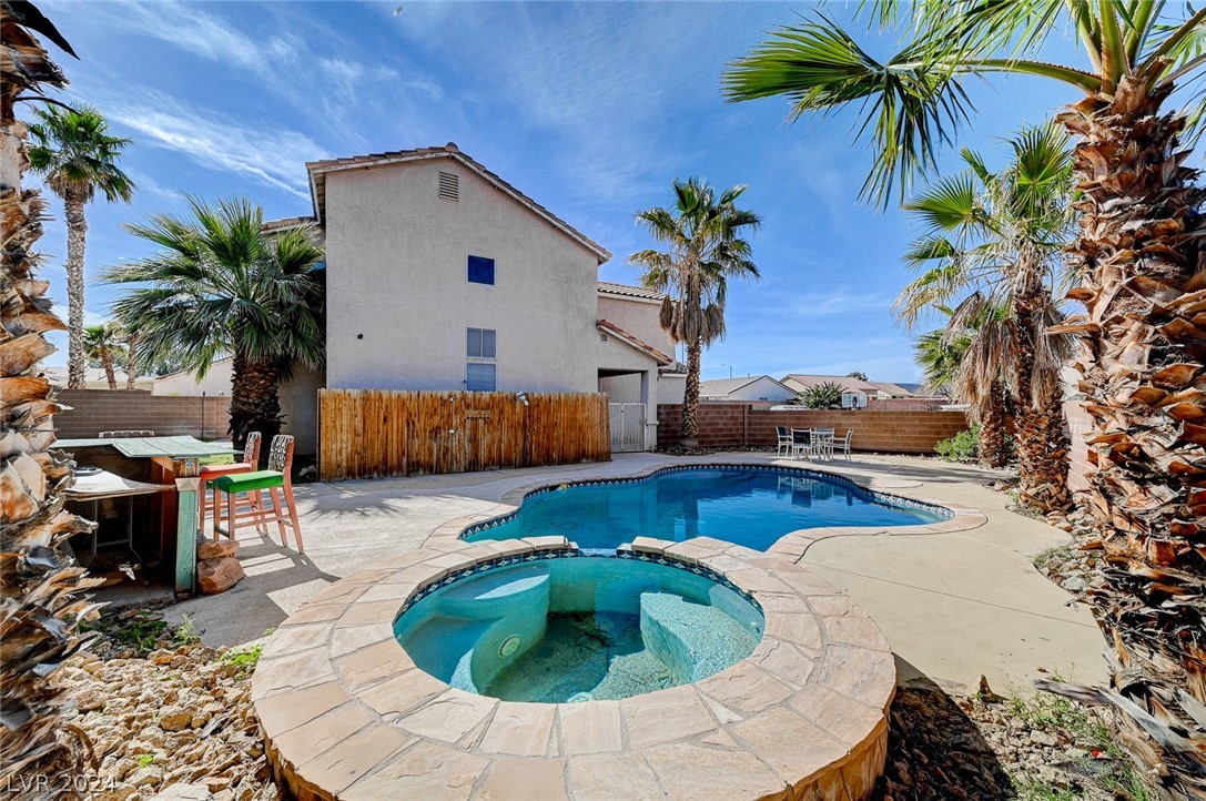 917 Oak Island Drive