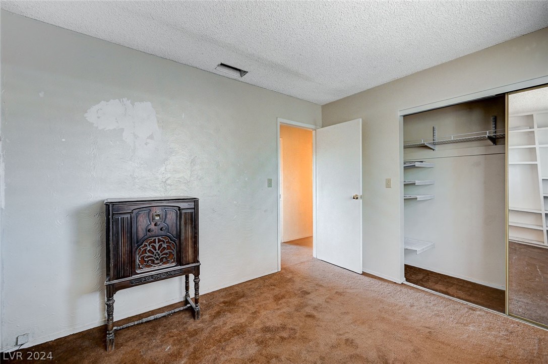 4711 East Flamingo Road