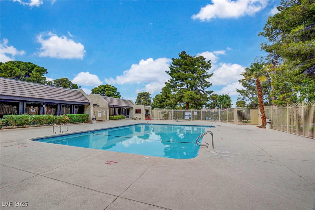 3261 Ennis Court